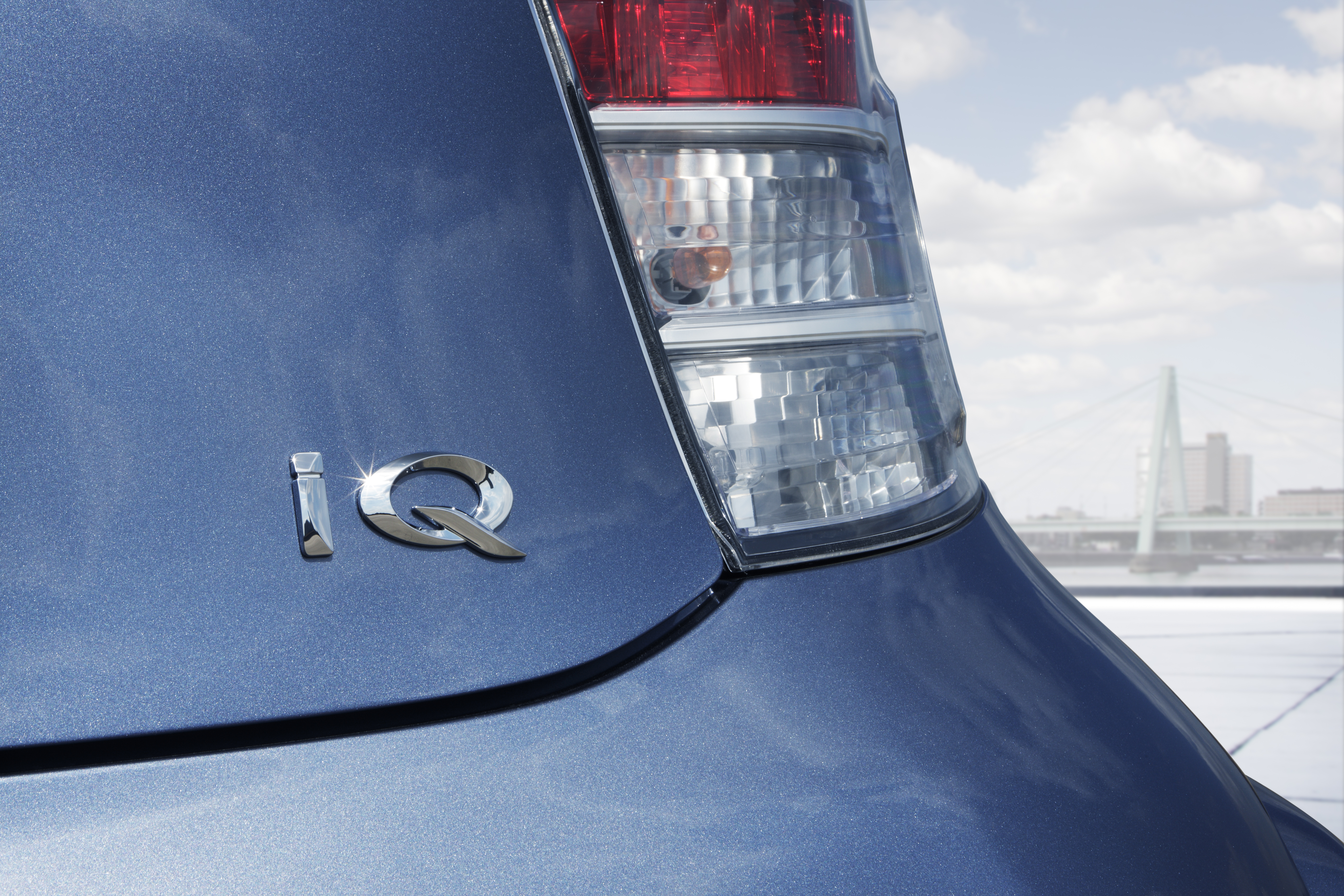 Toyota iQ