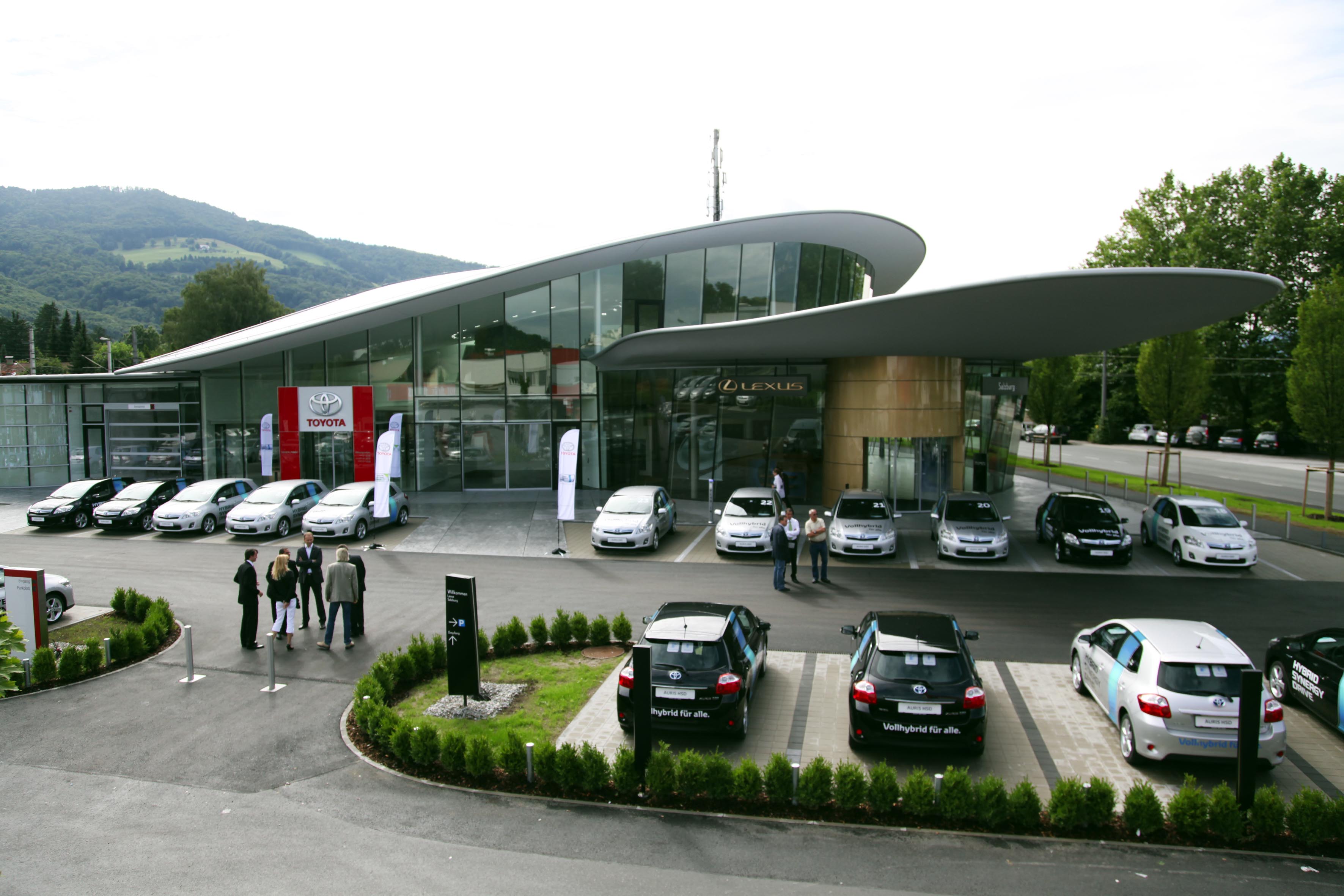 Toyota setzt Initiative "Grüner Händler" fort