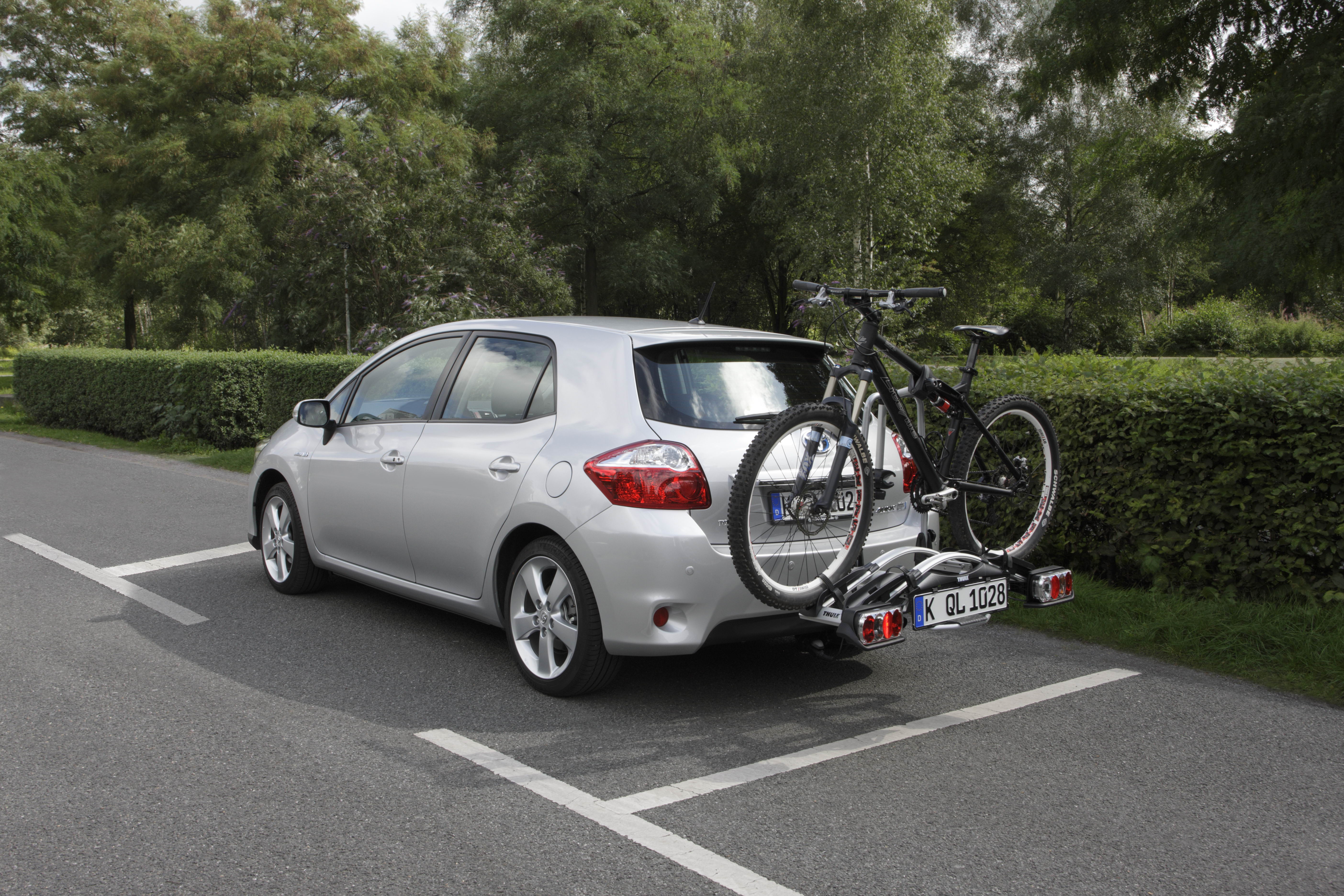 Mit Auris Hybrid und Prius in den Fahrradurlaub
