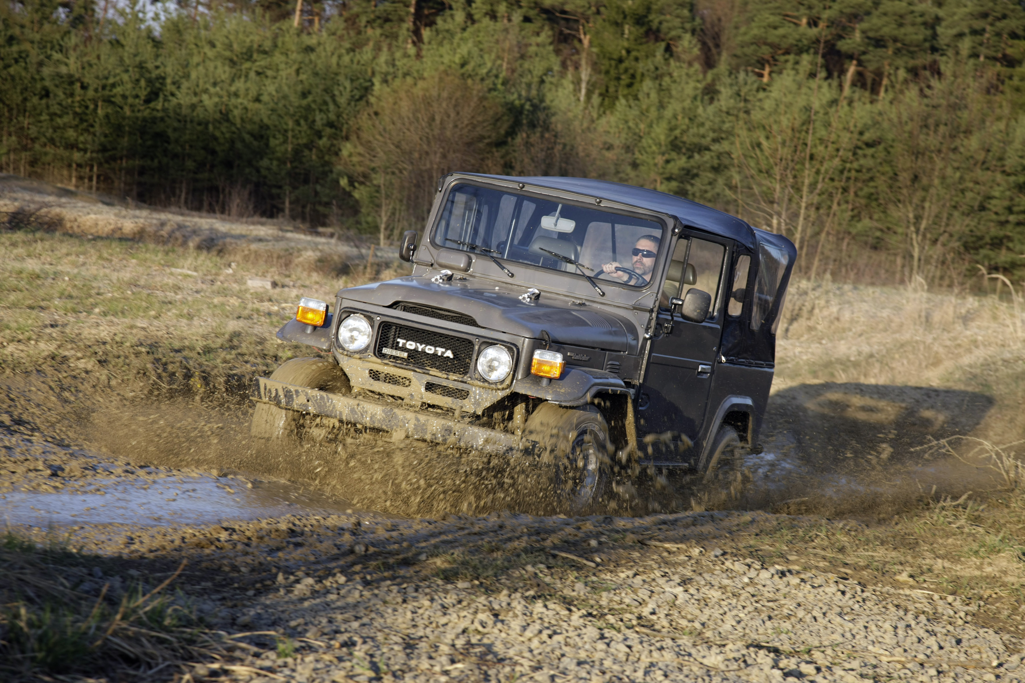 BJ42_43K0369