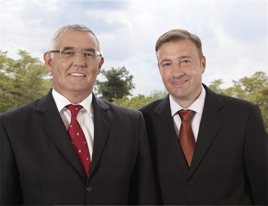 v. l. n. r.: Andreas Bullock, Ivo Ljubica (Neuer COO der Toyota Kreditbank GmbH ab 01.09.2011)