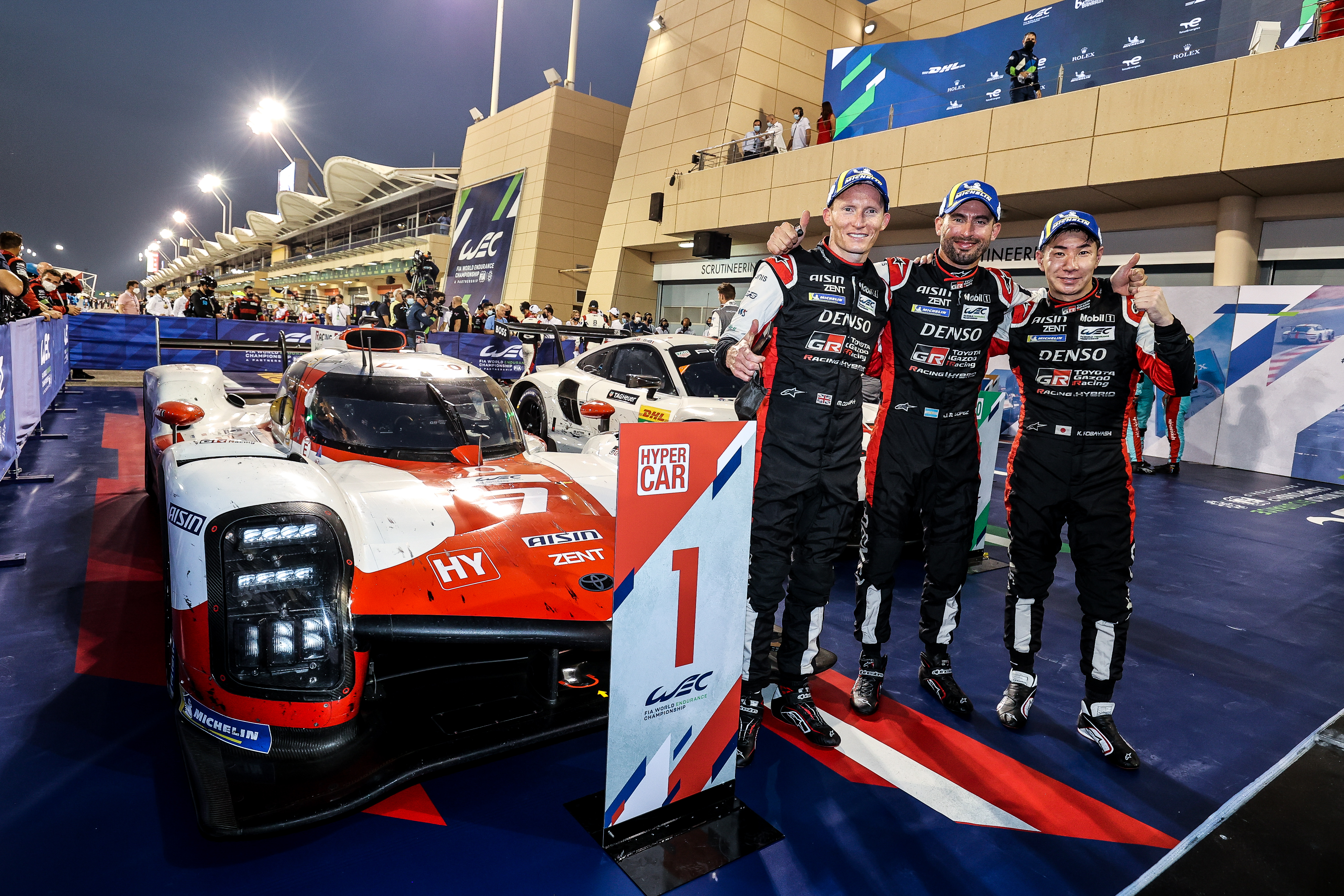 von links nach rechts: Mike Conway, José María López, Kamui Kobayashi