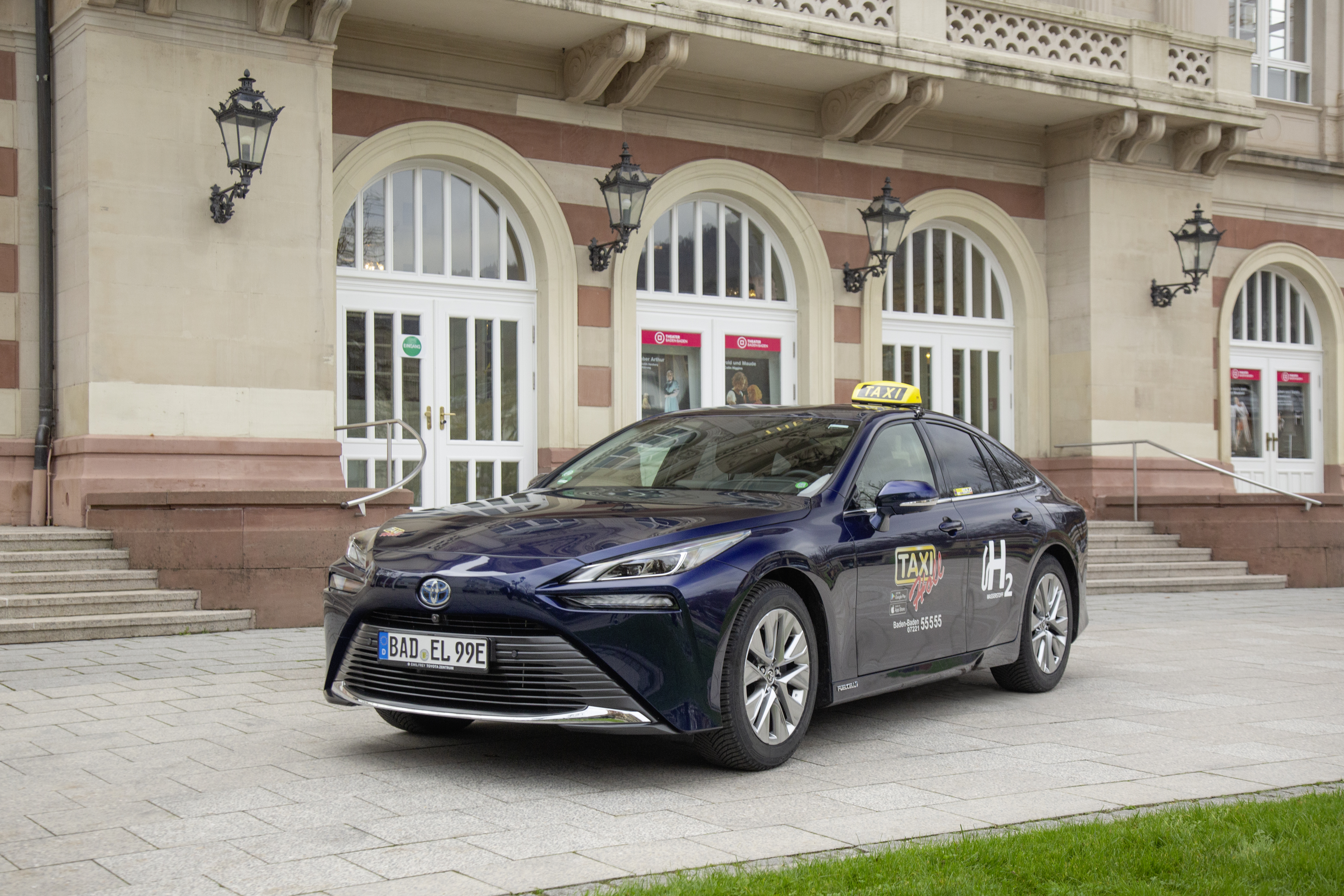 Toyota Mirai Taxi