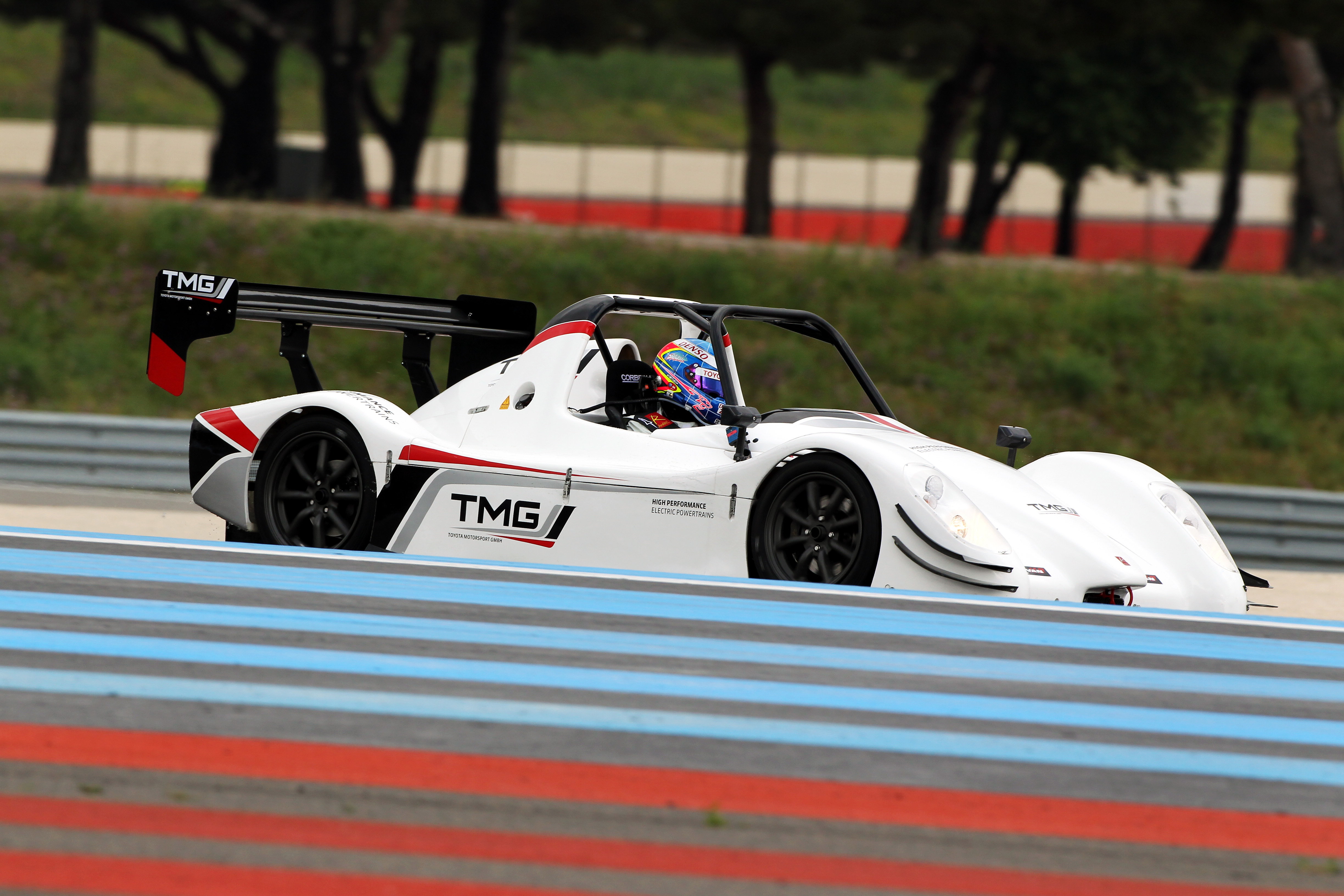 TMG EV P002 