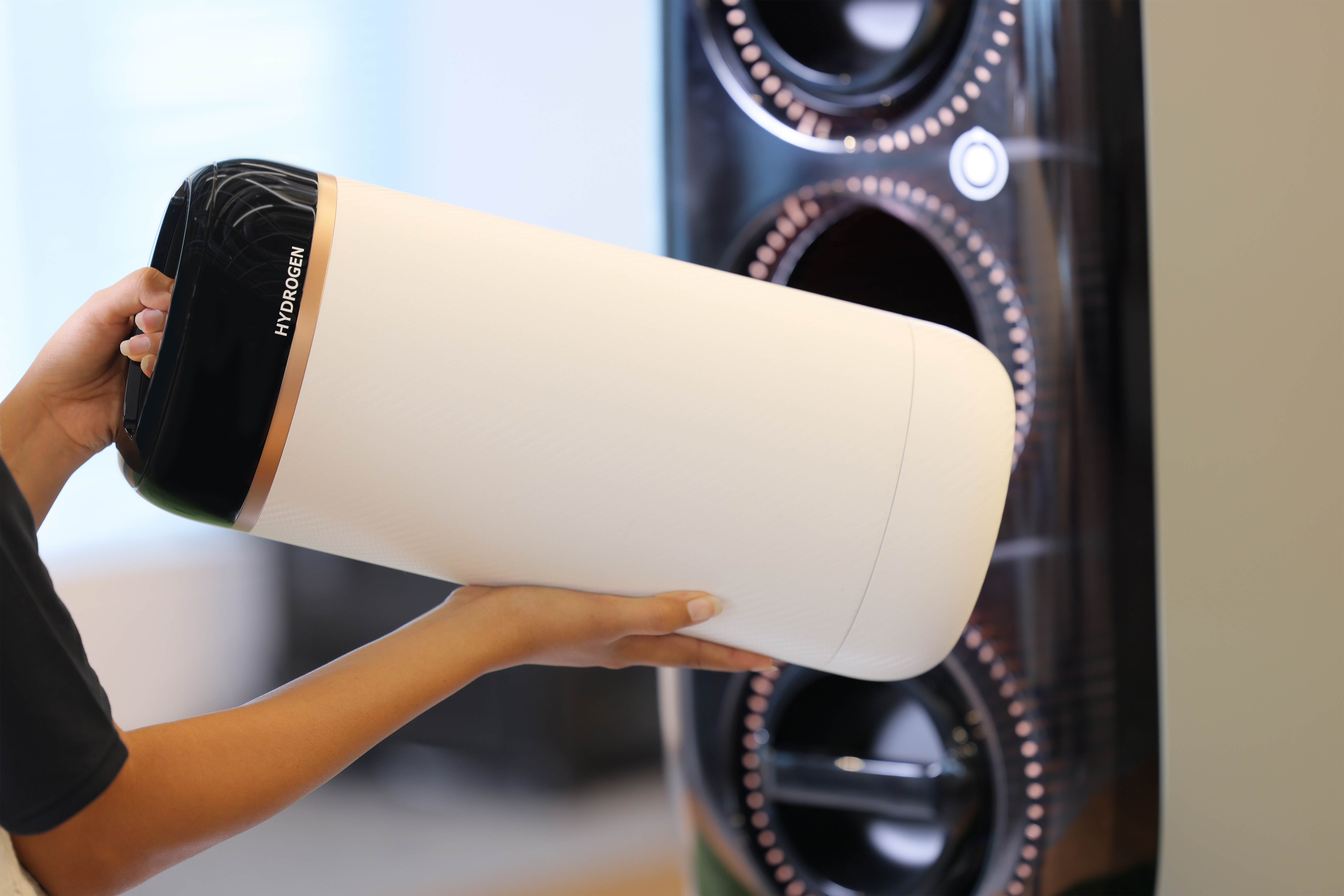 Toyota und Woven Planet stellen tragbare Wasserstoffkartusche vor