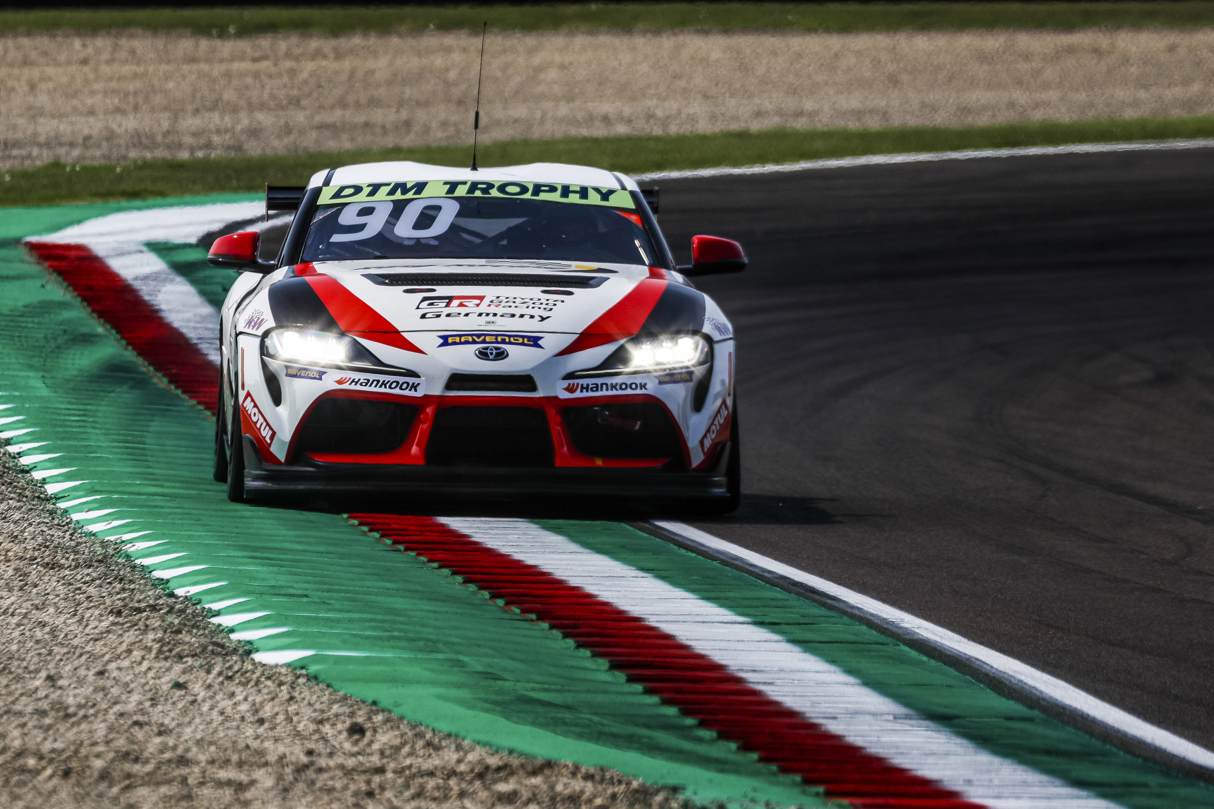 Toyota Gazoo Racing Germany erlebt wechselhaftes Rennwochenende in Imola