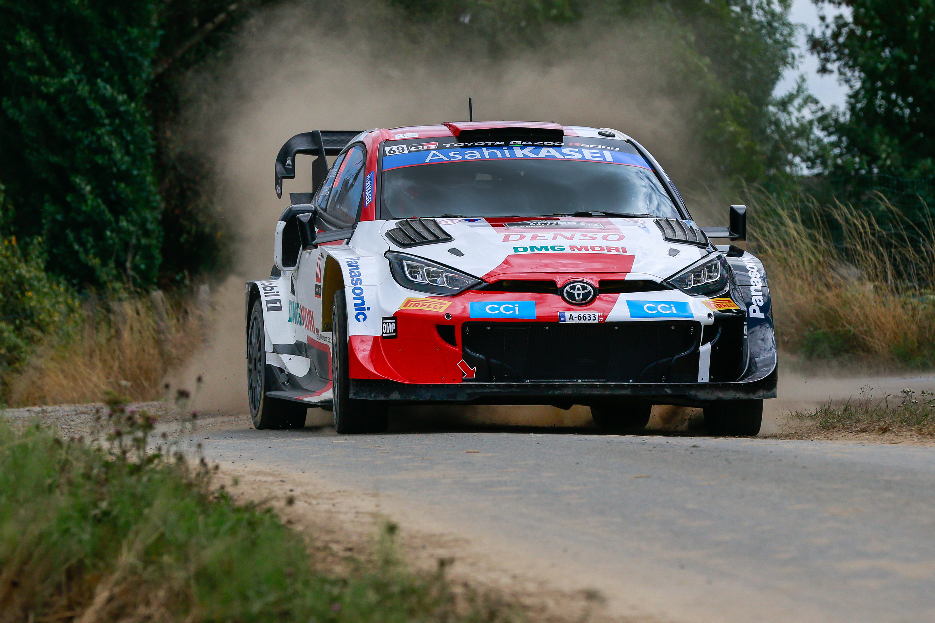 Toyota Gazoo Racing auf dem Weg zum Titel-Triple 