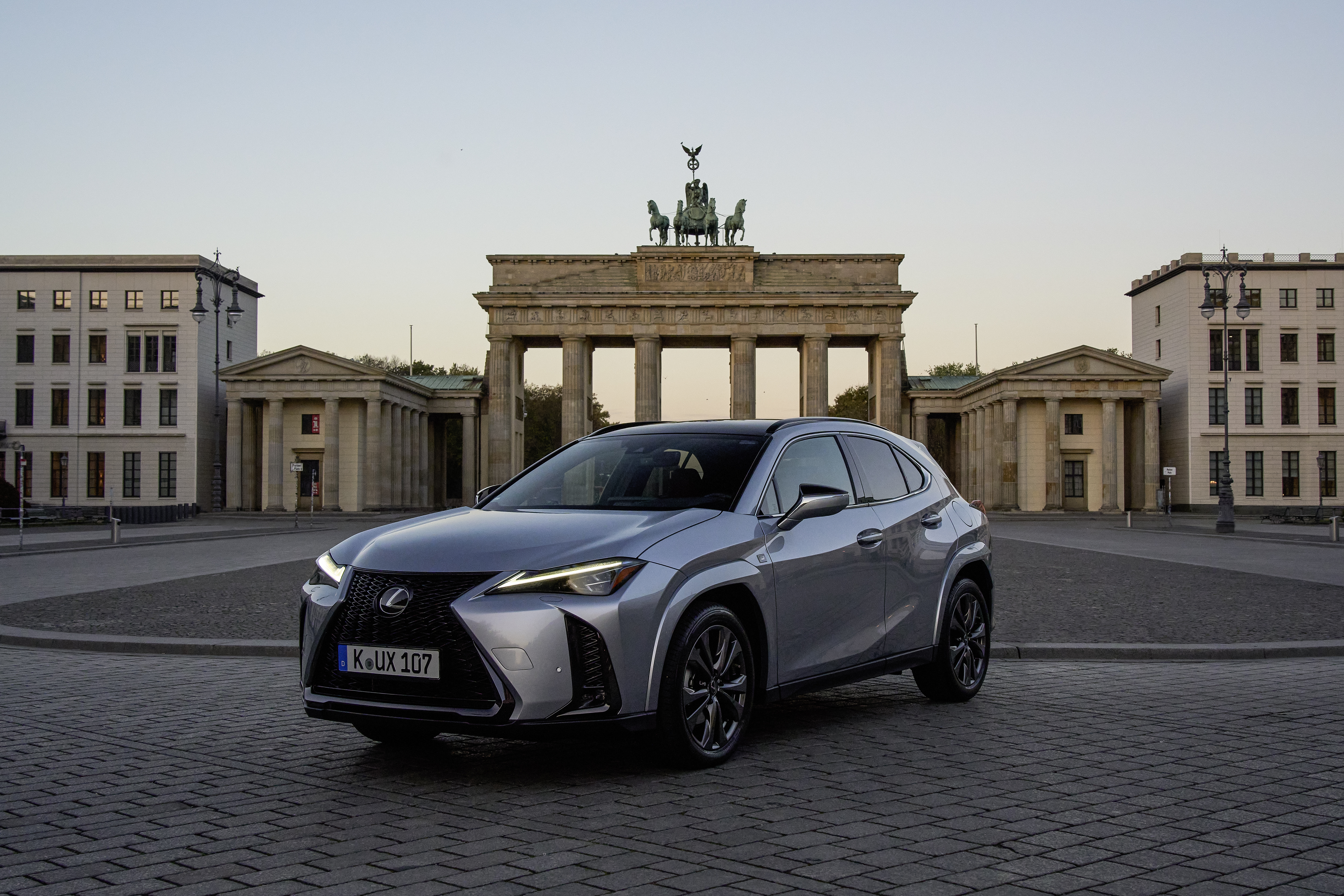Lexus UX 250h
