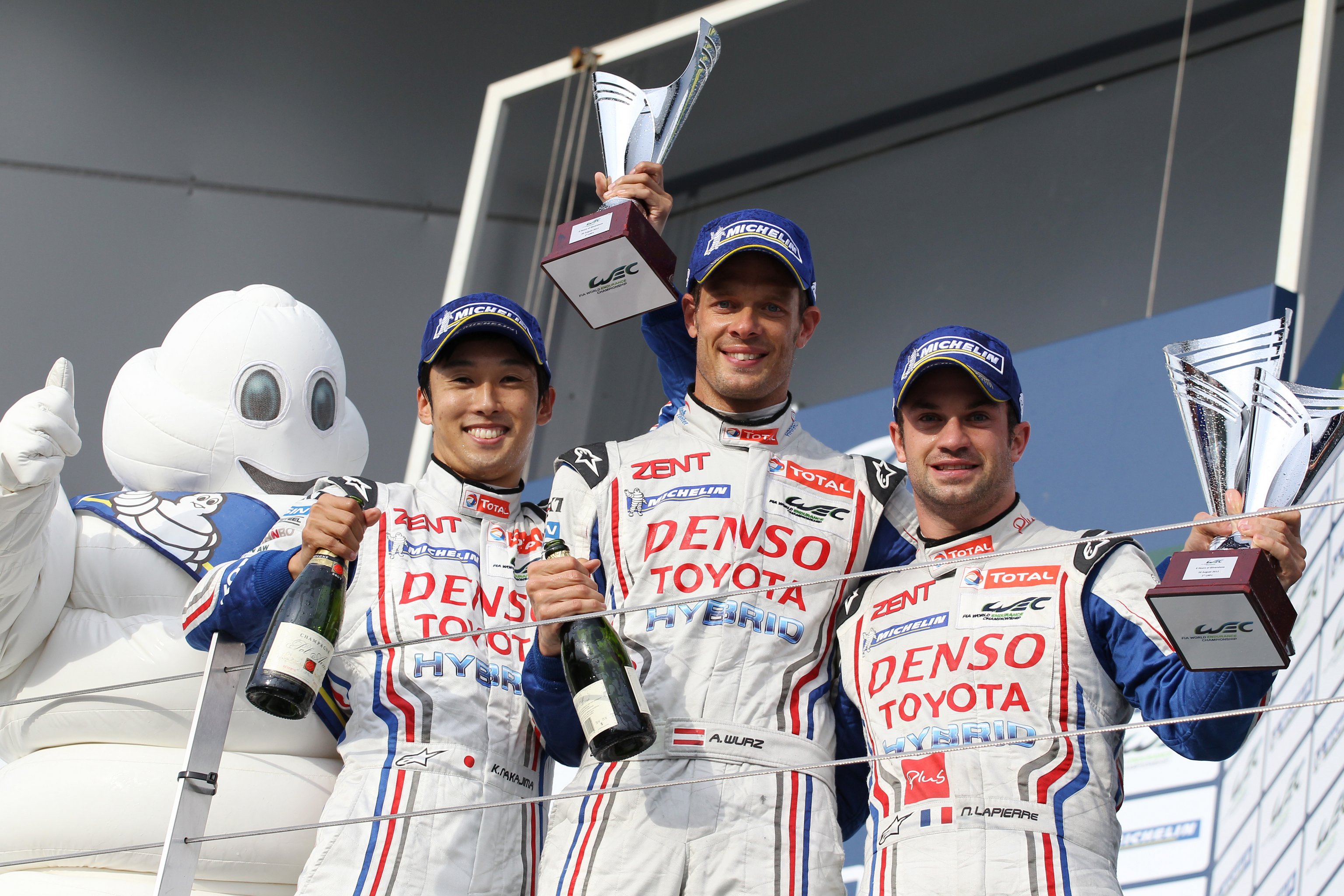 Toyota Hybrid-Rennwagen TS030 beim WEC Rennen der Langstrecken-WM in Silverstone