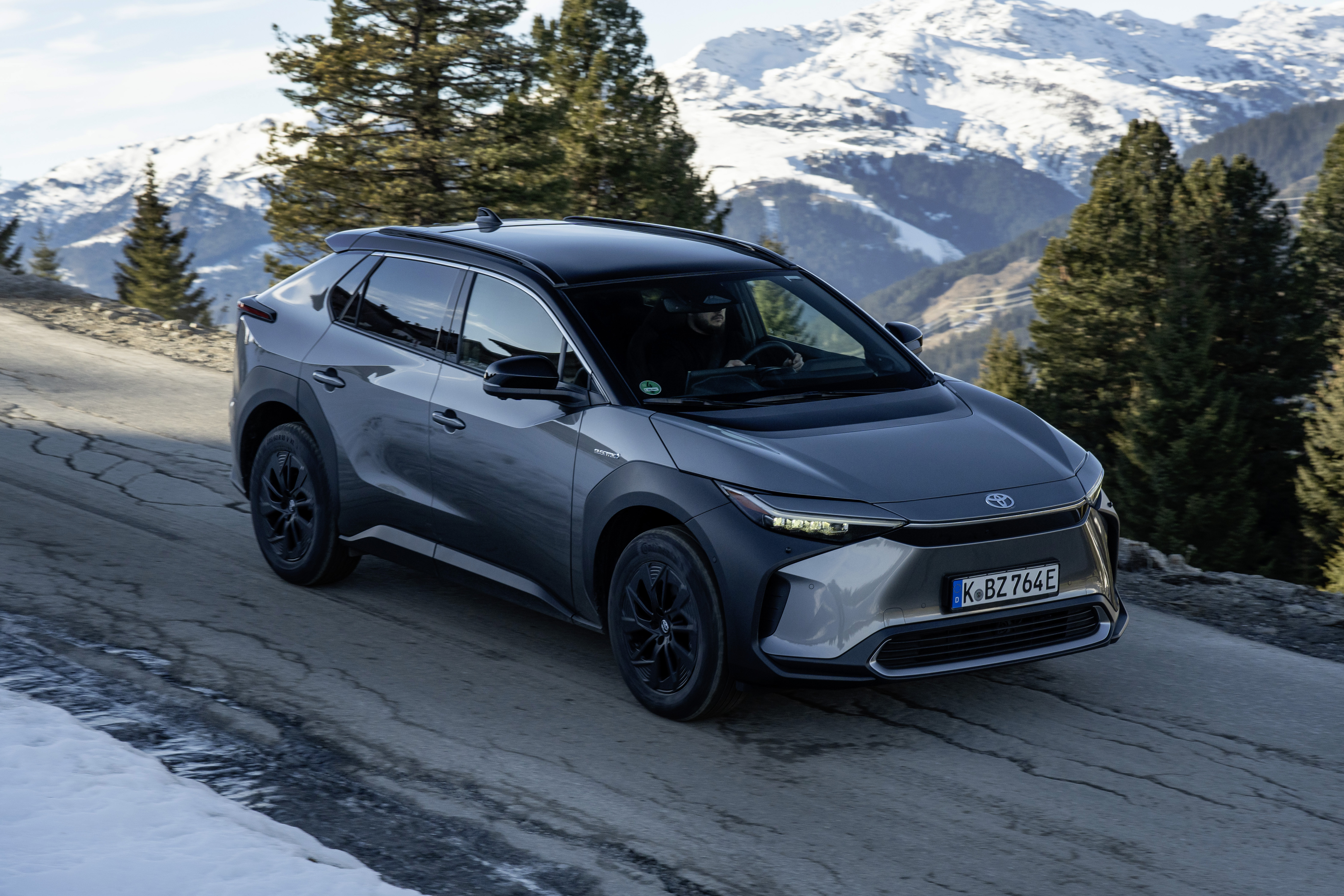 Toyota bZ4X - Snow Experience