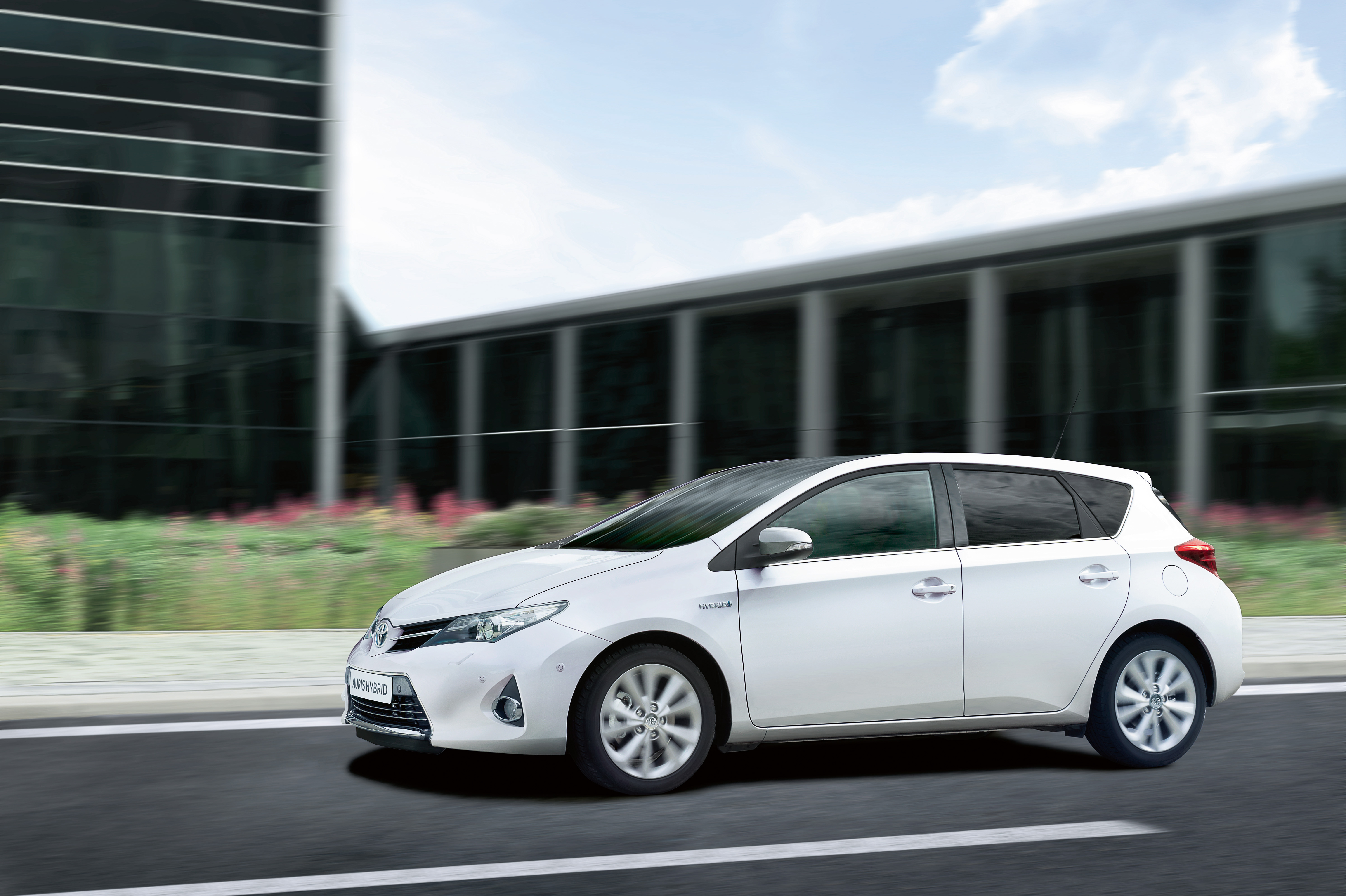 Toyota Auris Hybrid