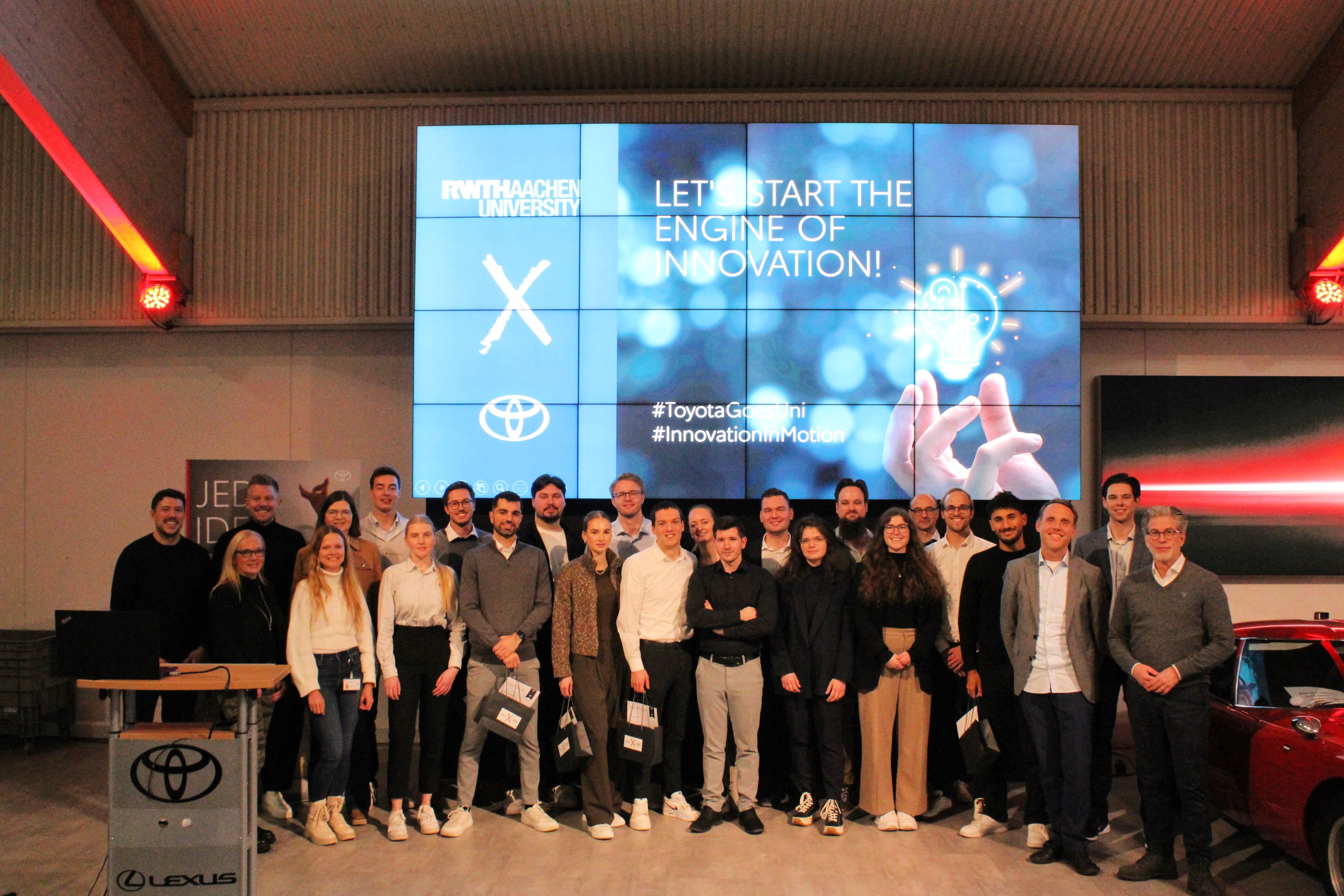 RWTH Aachen University trifft Toyota Deutschland<br>
Studierende entwickeln innovative Marketing-Konzepte für die Zukunft