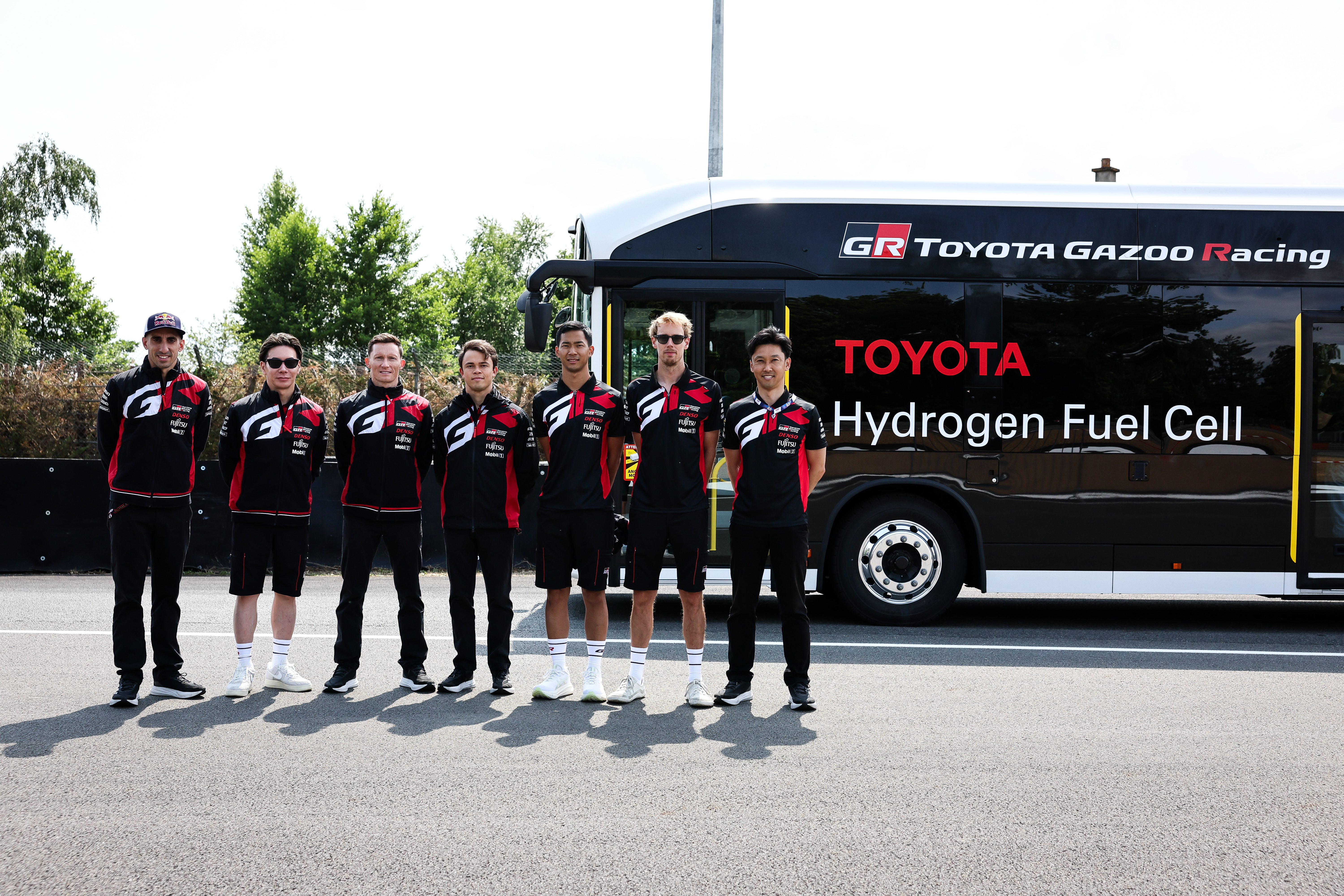 TOYOTA GAZOO Racing Brennstoffzellen-Bus