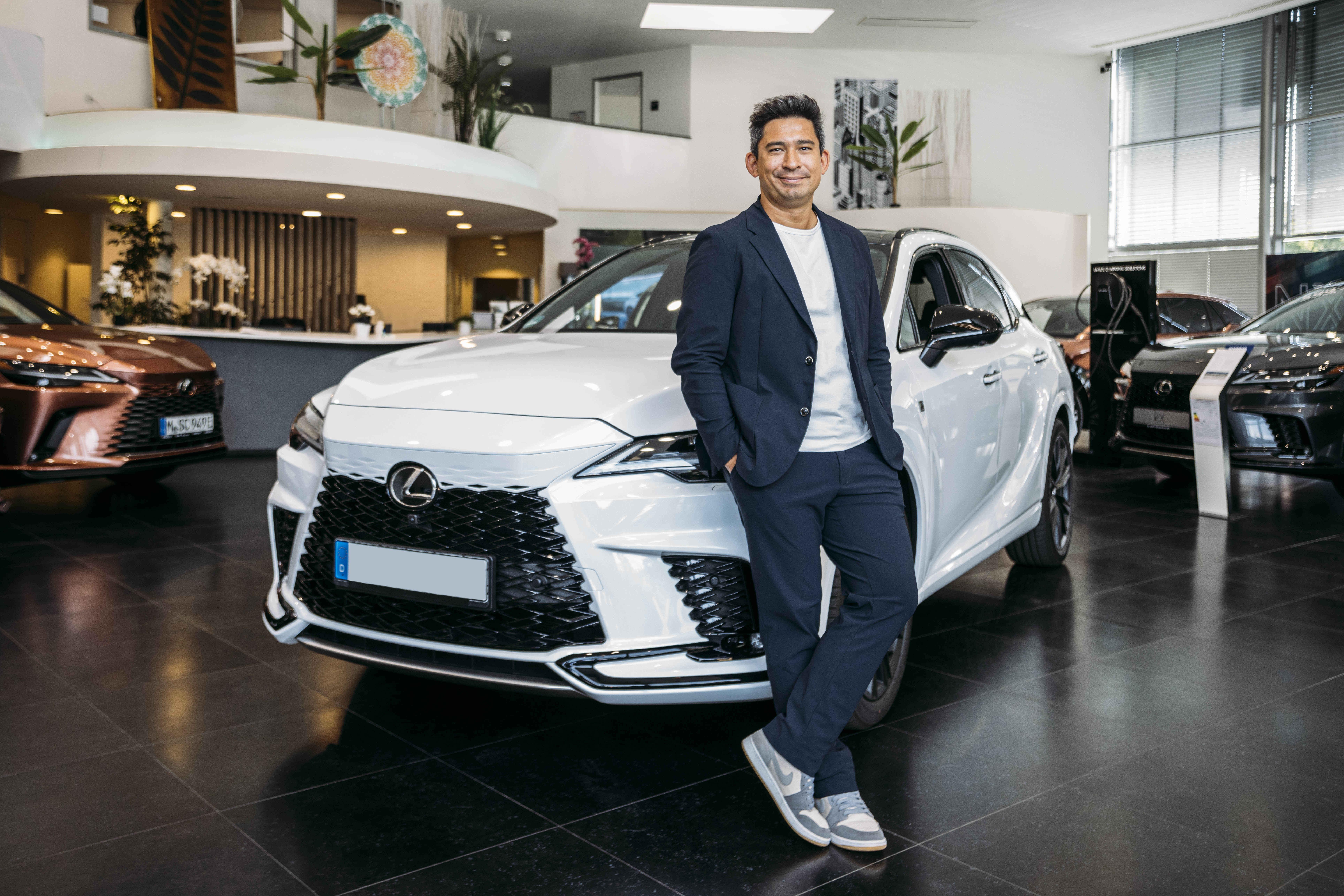 Tohru X Lexus<br>
© Hoang Dang