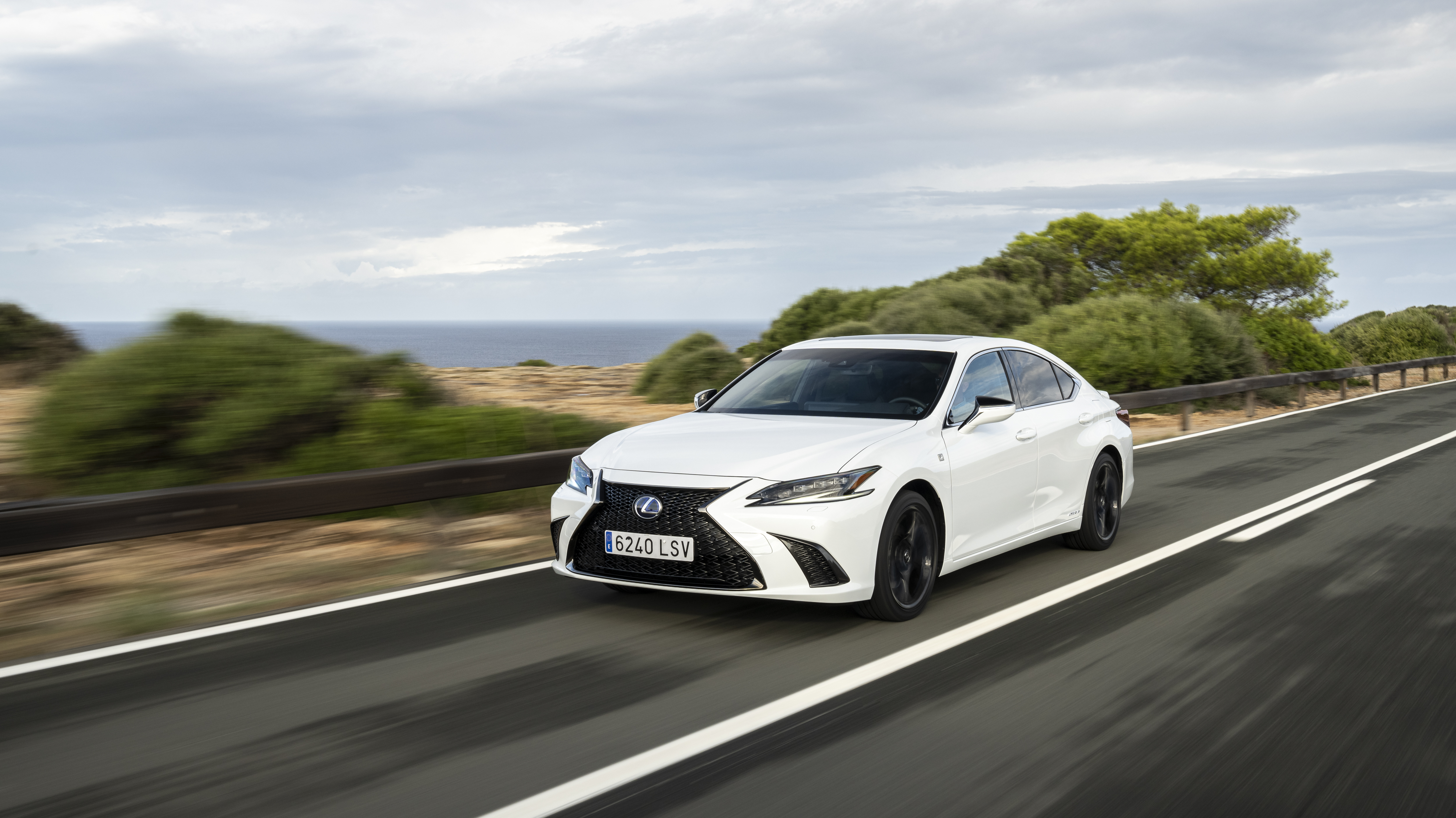 Lexus ES 300h