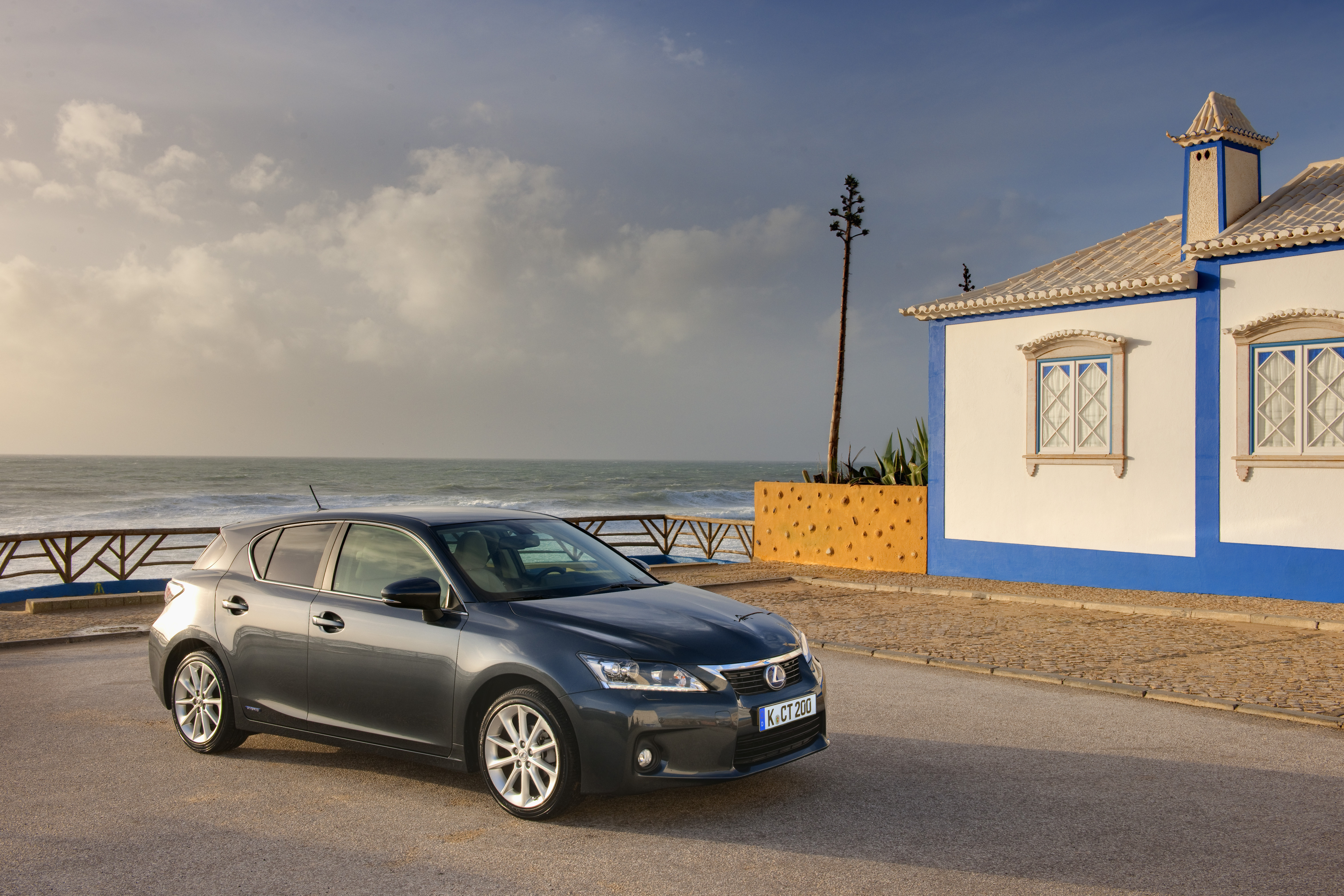 LEXUS CT 200h
