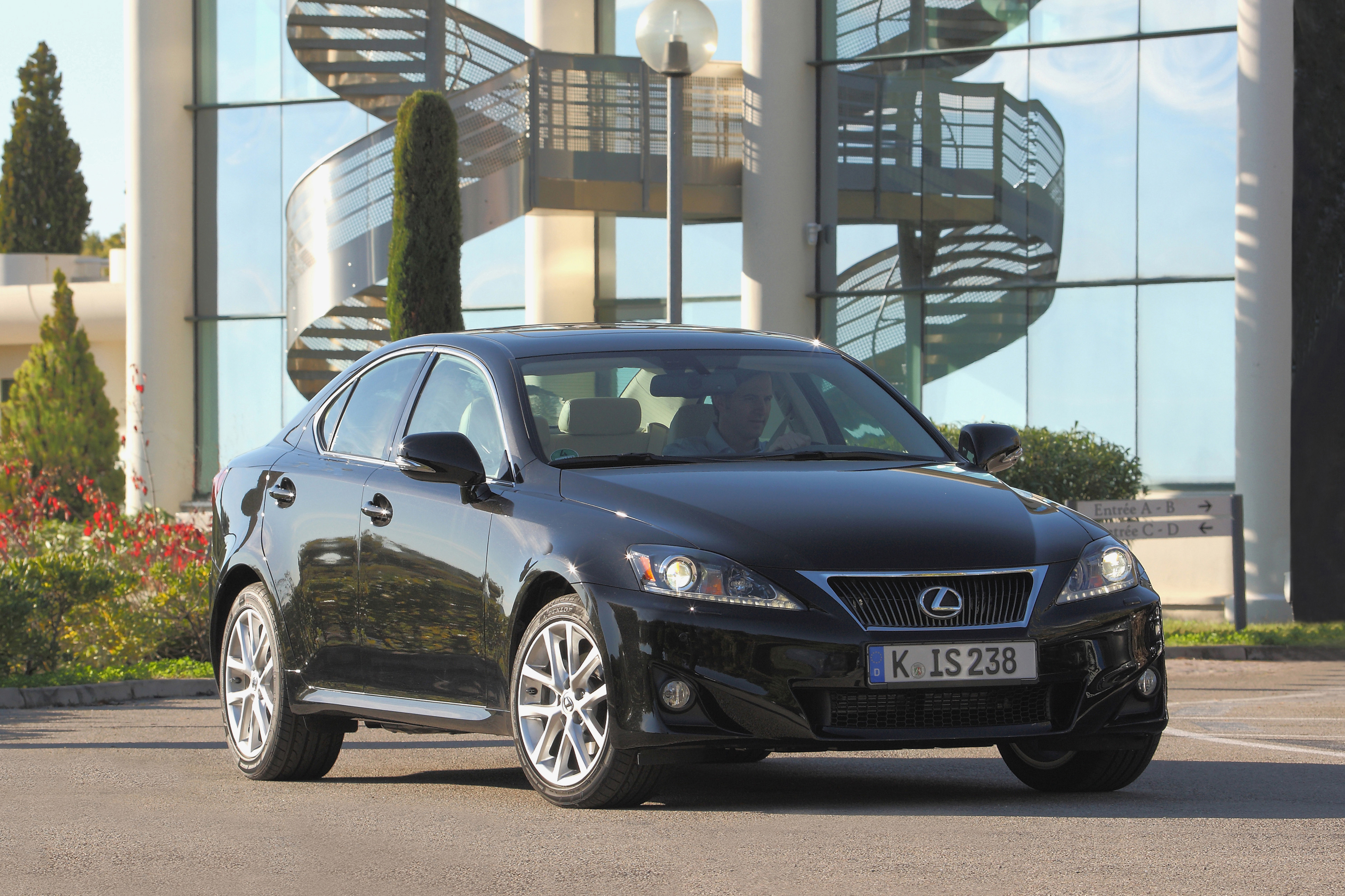 LEXUS IS 200d
