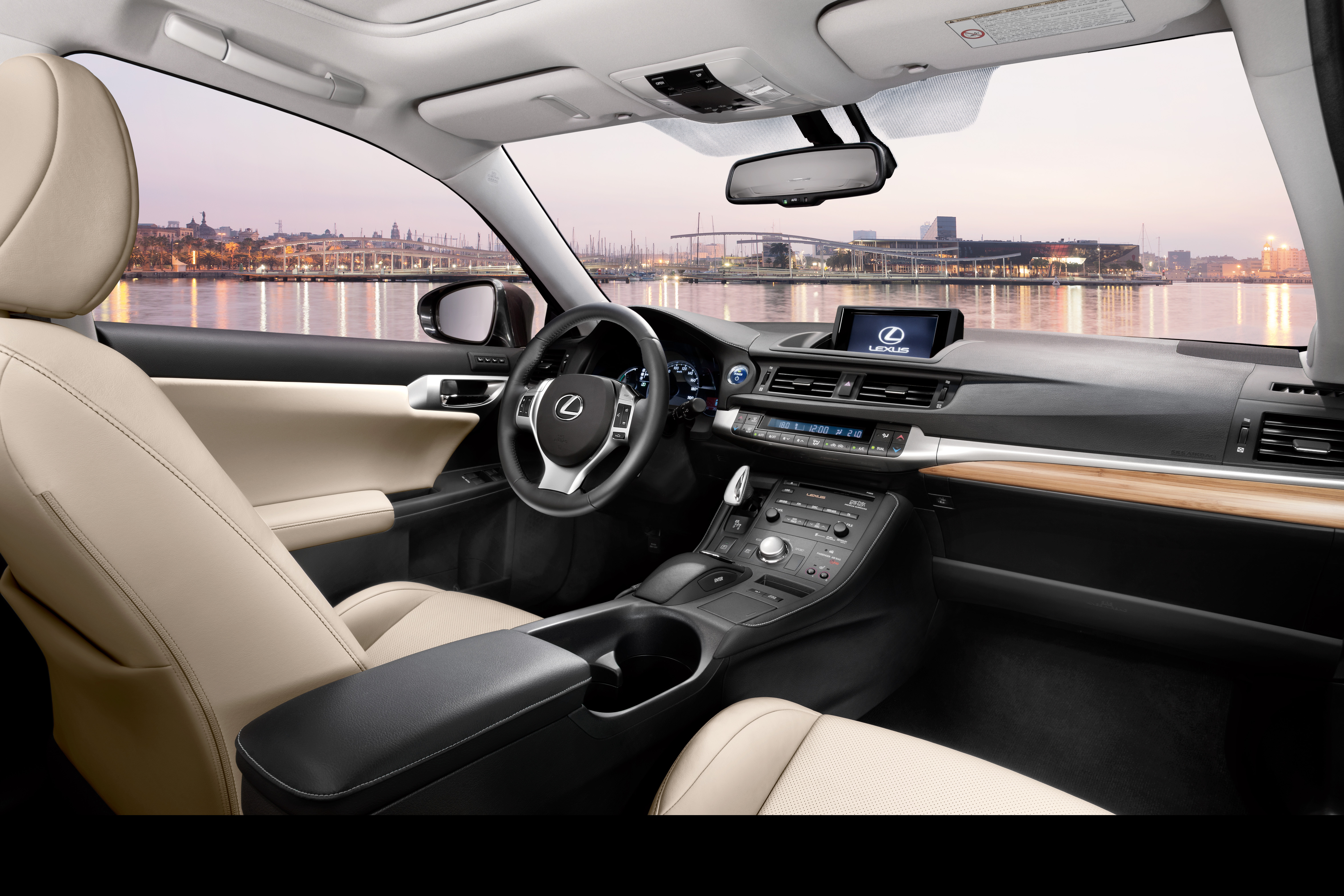 LEXUS CT 200h