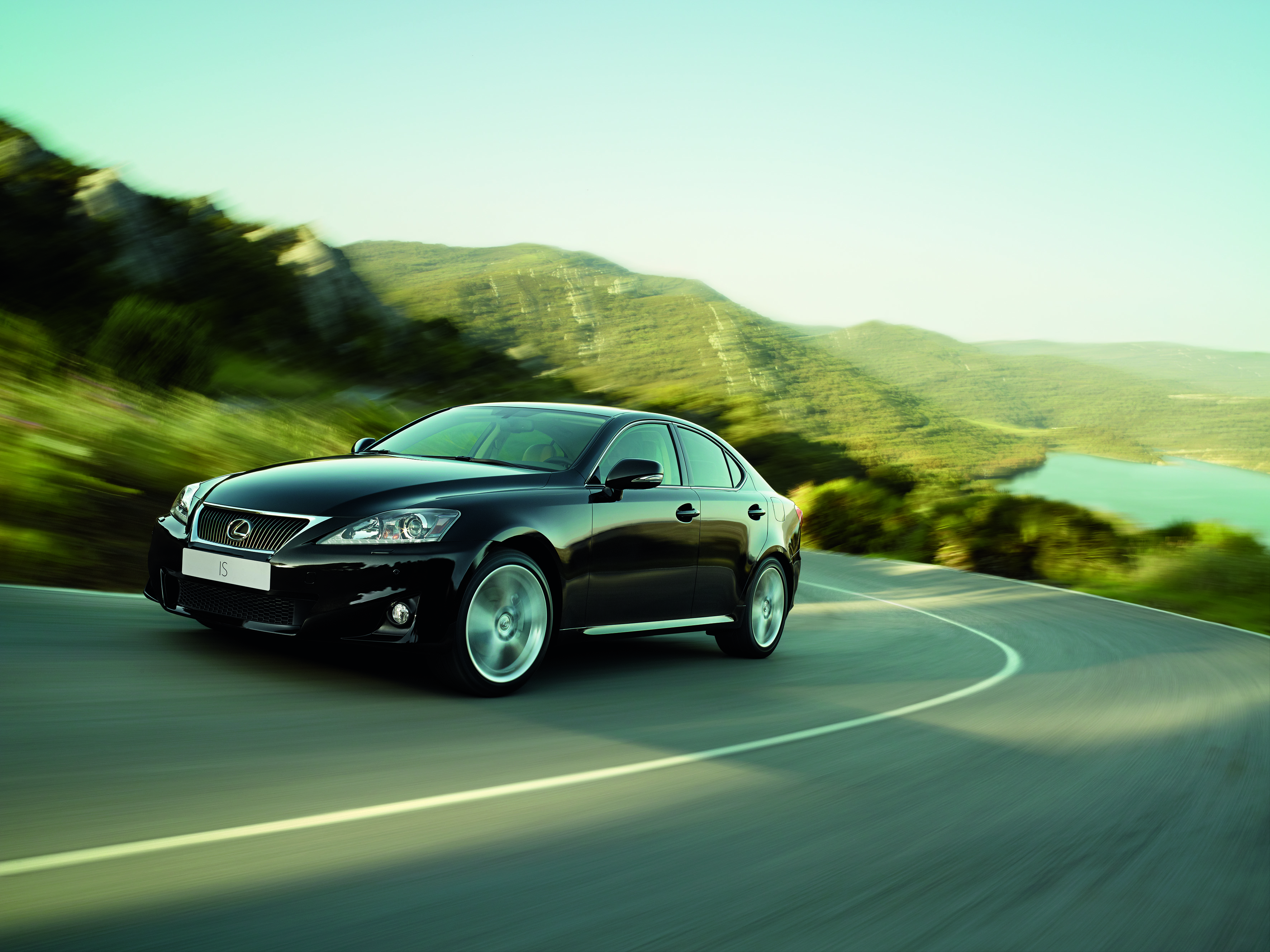 LEXUS IS 200d