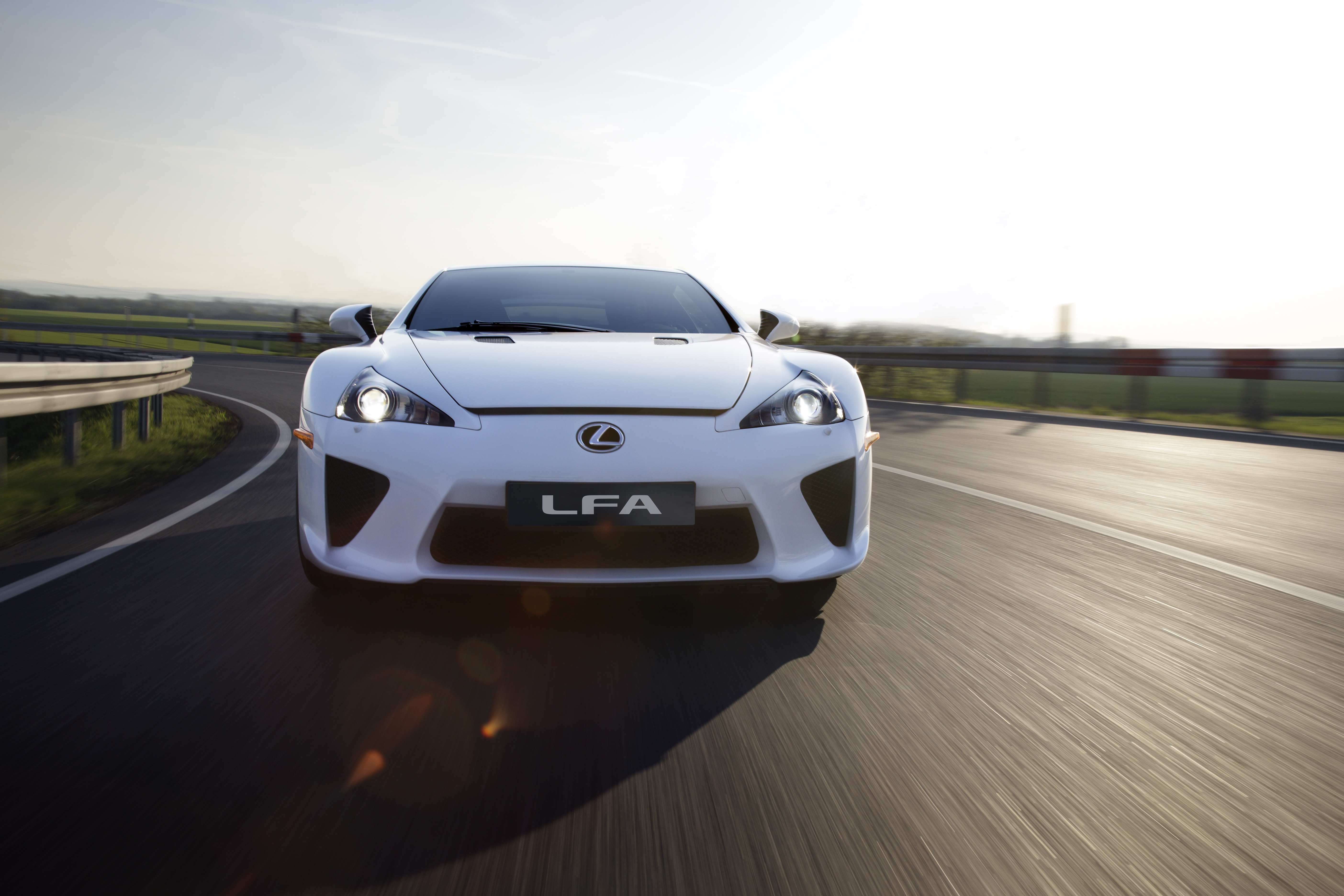 LEXUS LFA