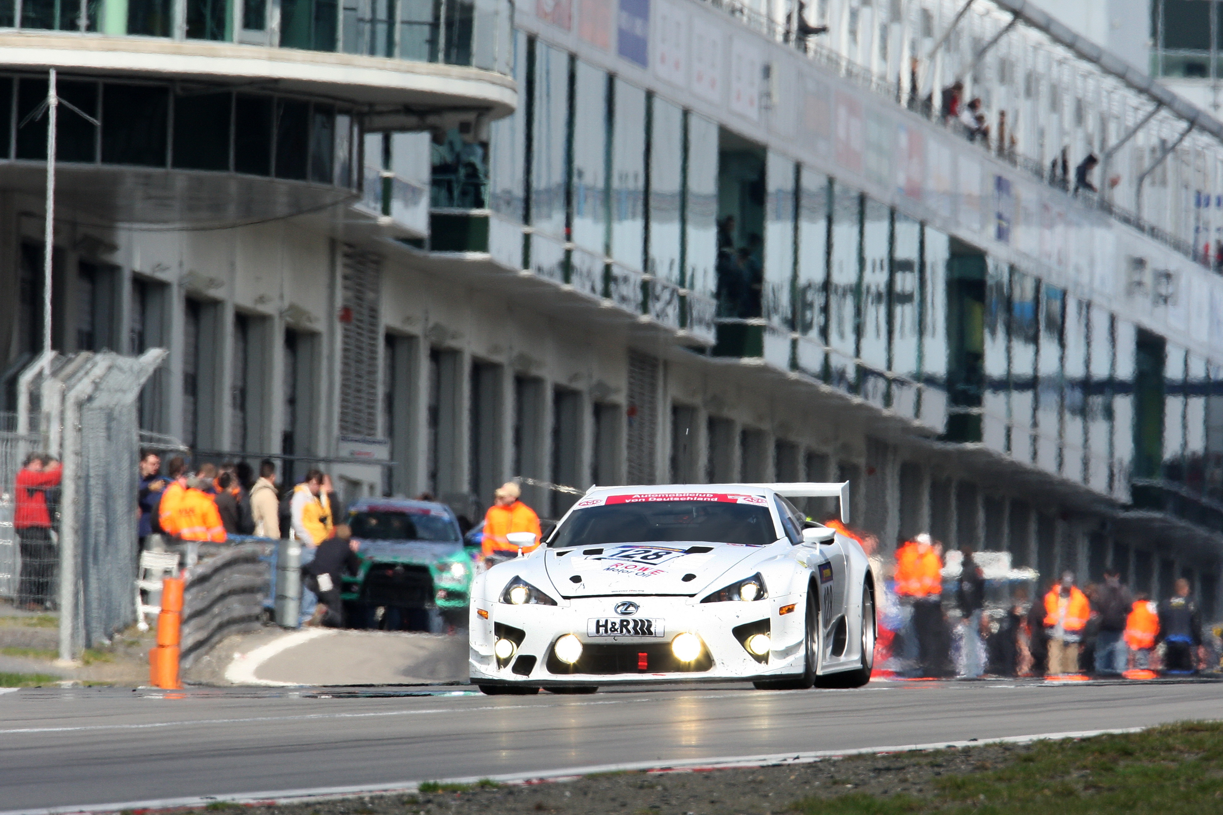 Vor dem ADAC 24h-Rennen auf dem Nürburgring
