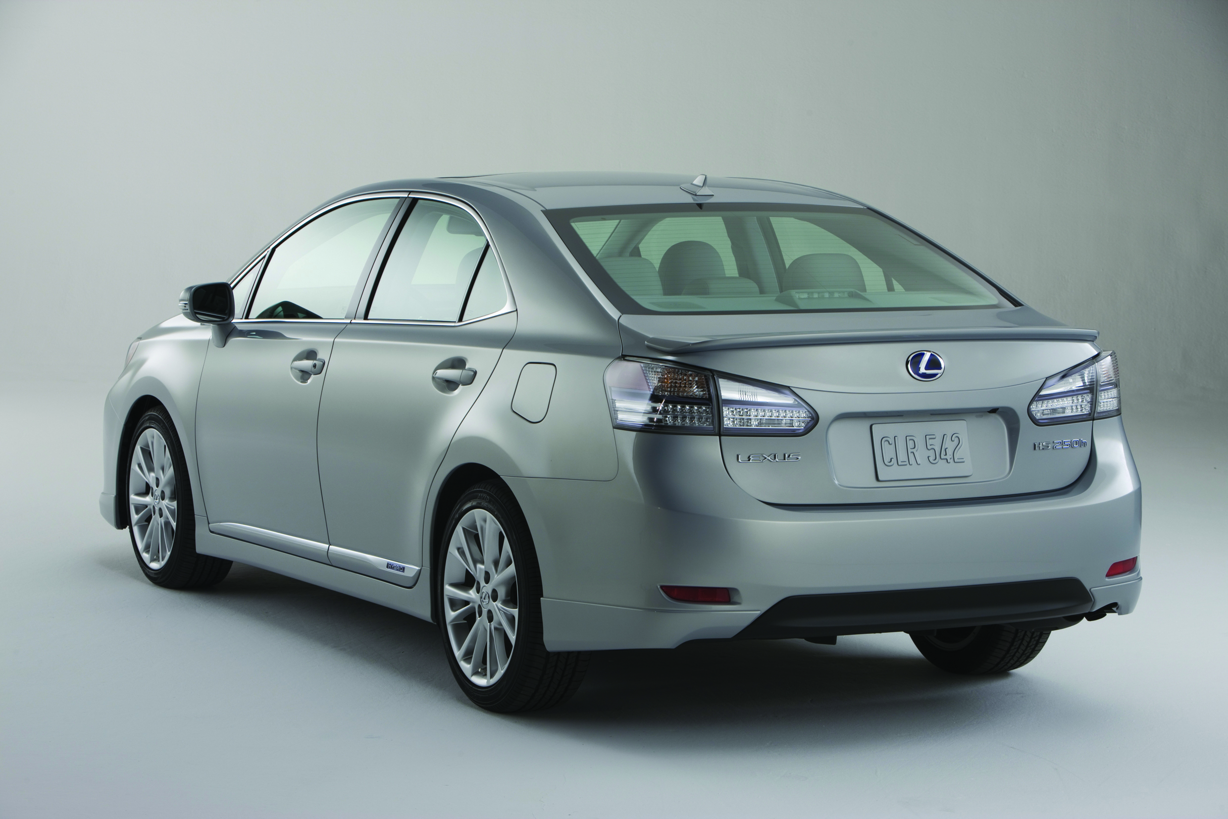Lexus HS 250h (2)