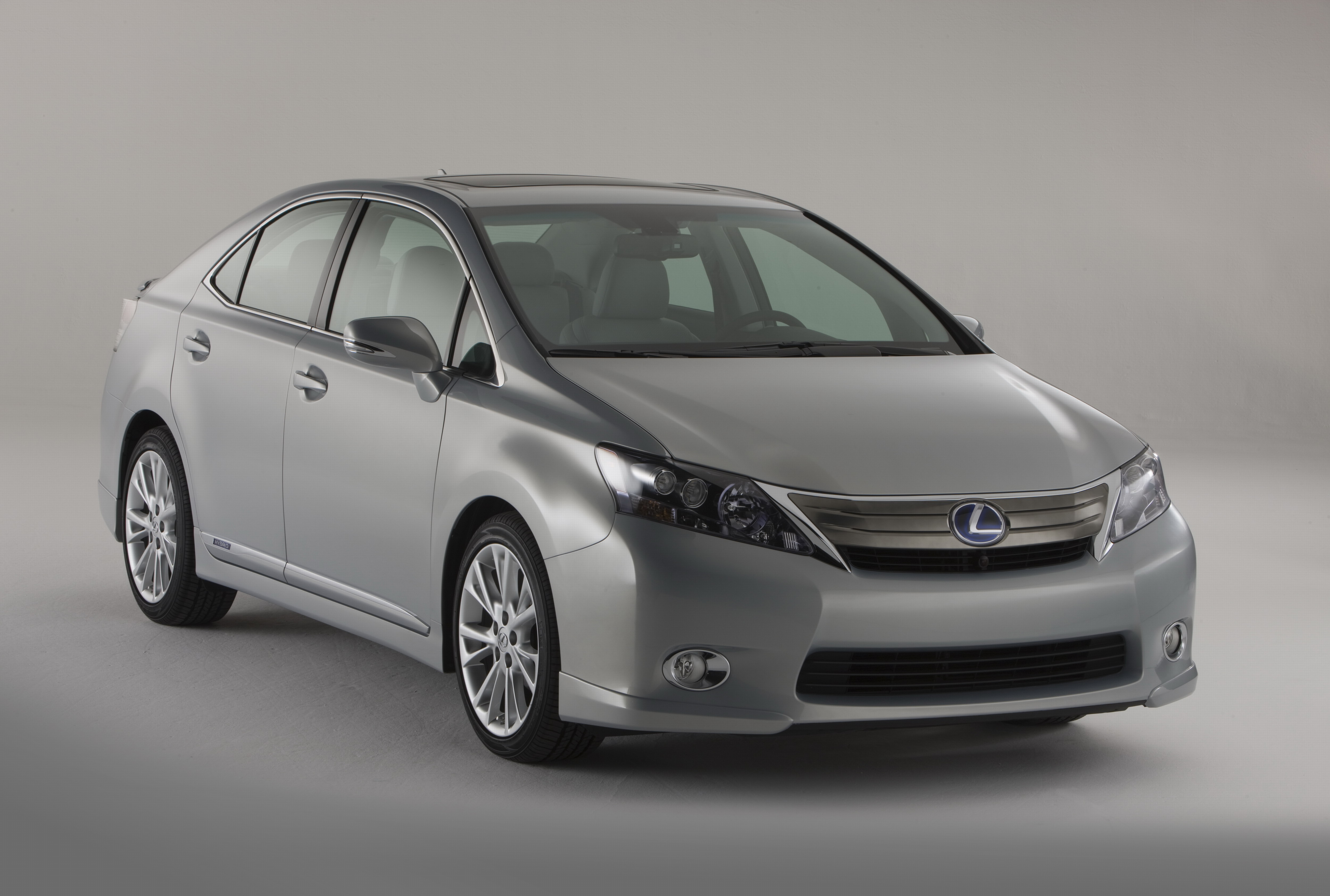 Lexus HS 250h (01_2010_HS_250h_90)