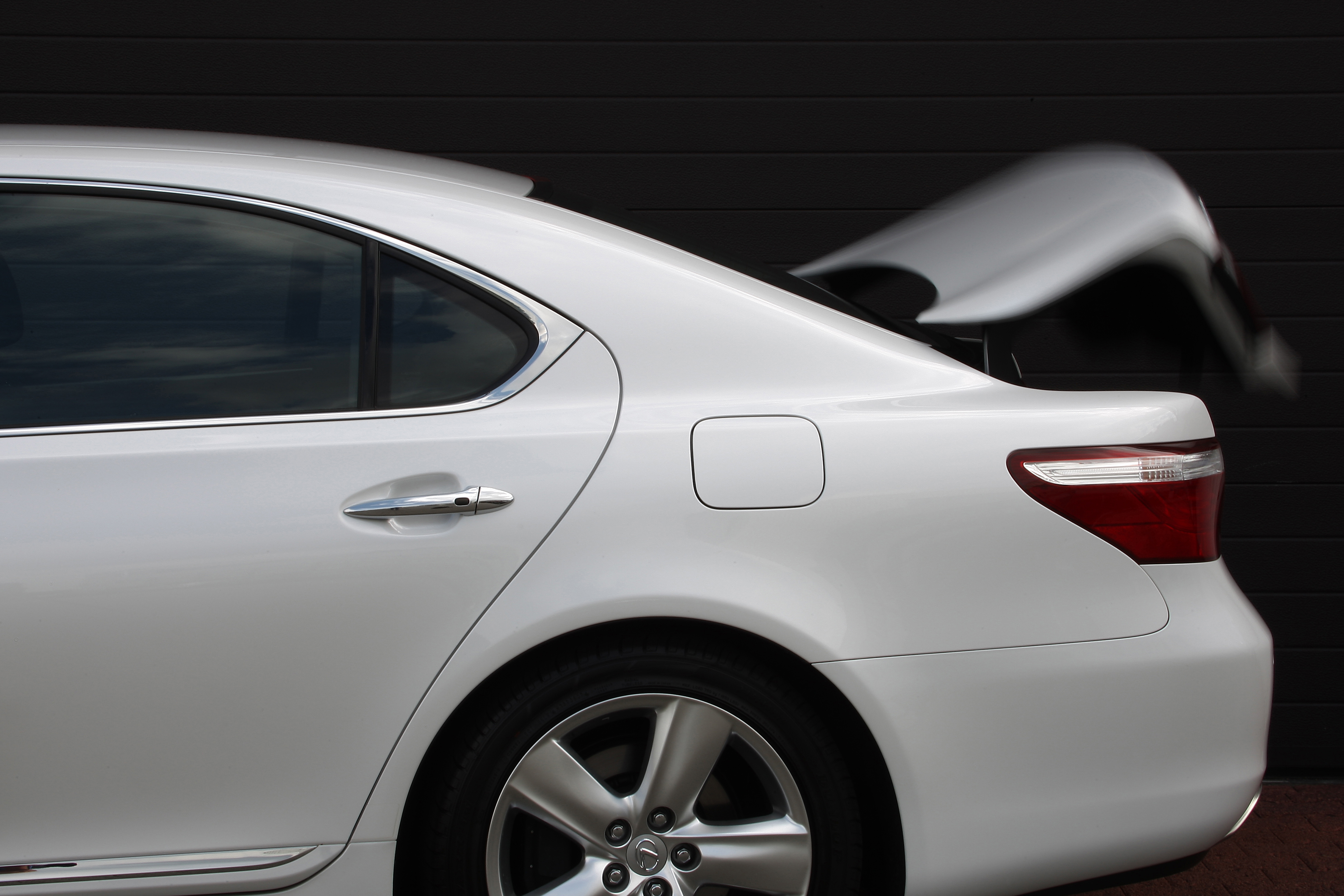Lexus LS 460