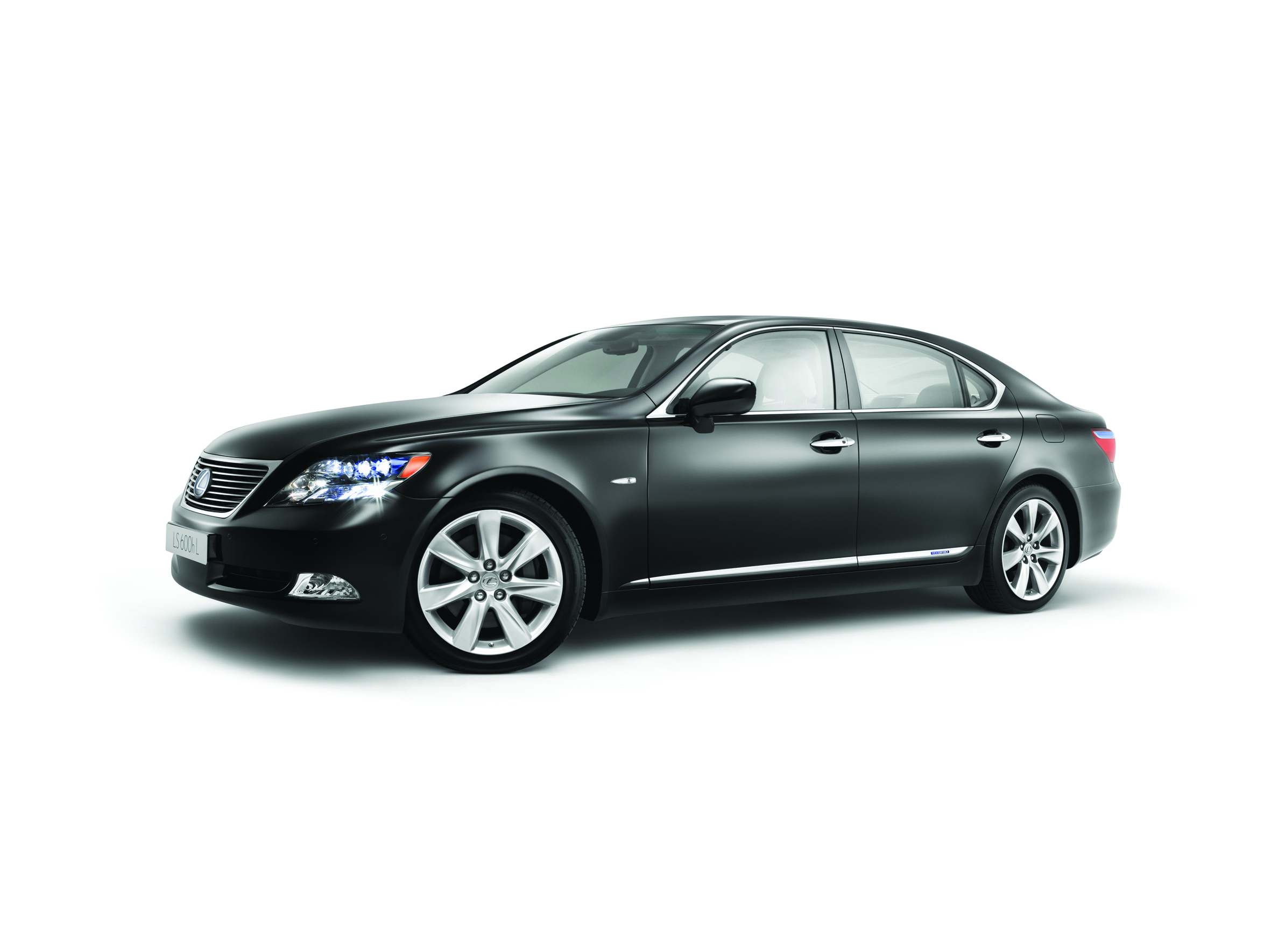 Lexus LS 600hi