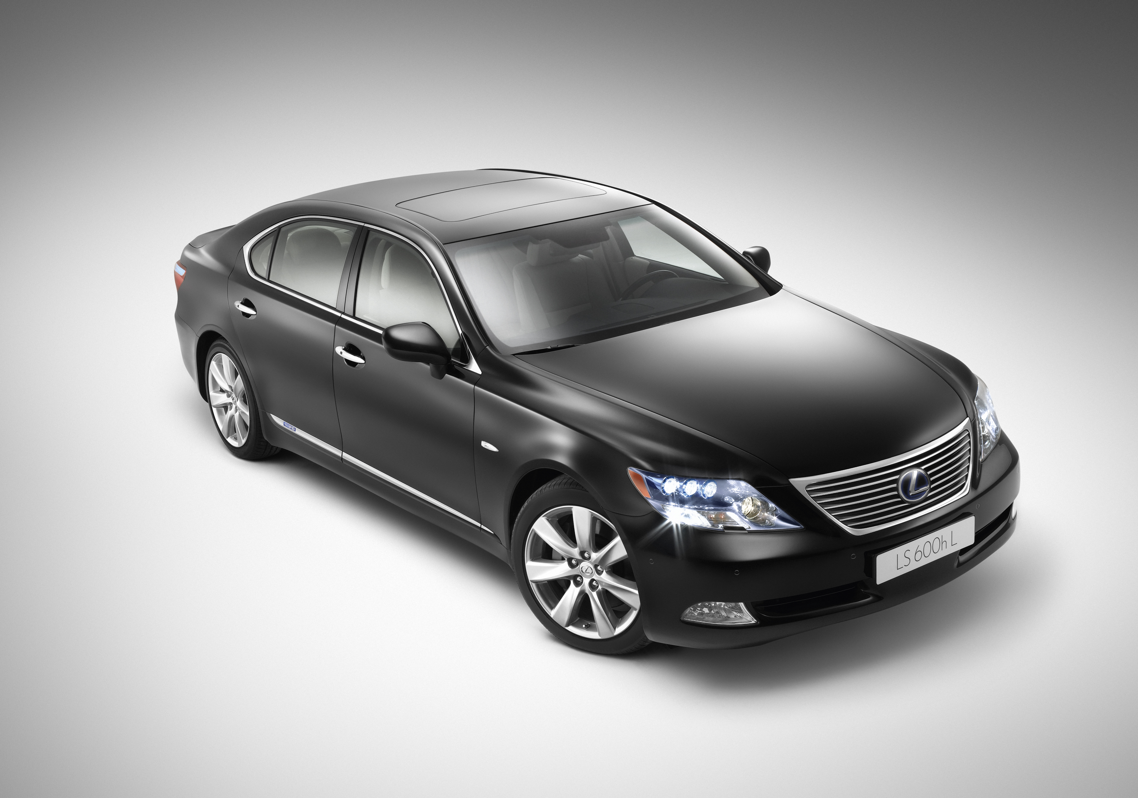 Lexus Modellprogramm 2008: LS 600h
