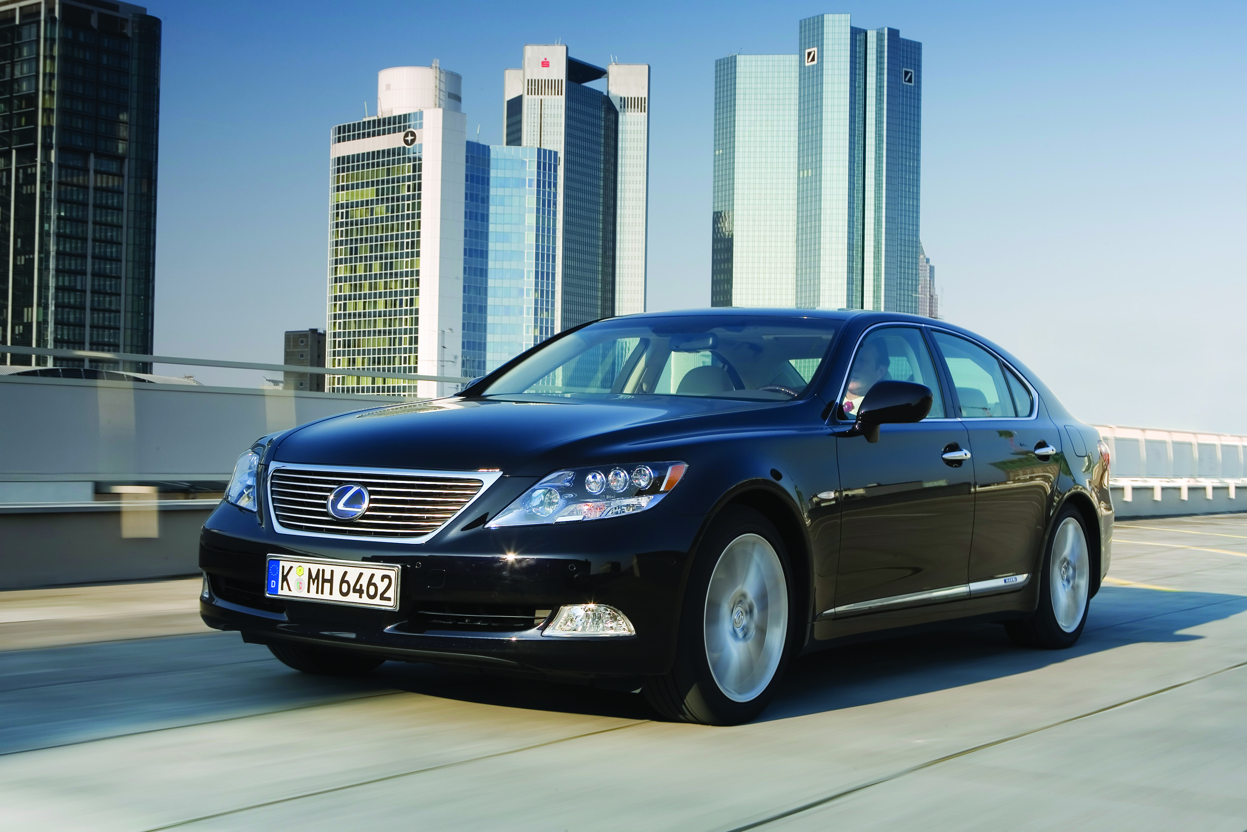 Lexus LS 600h