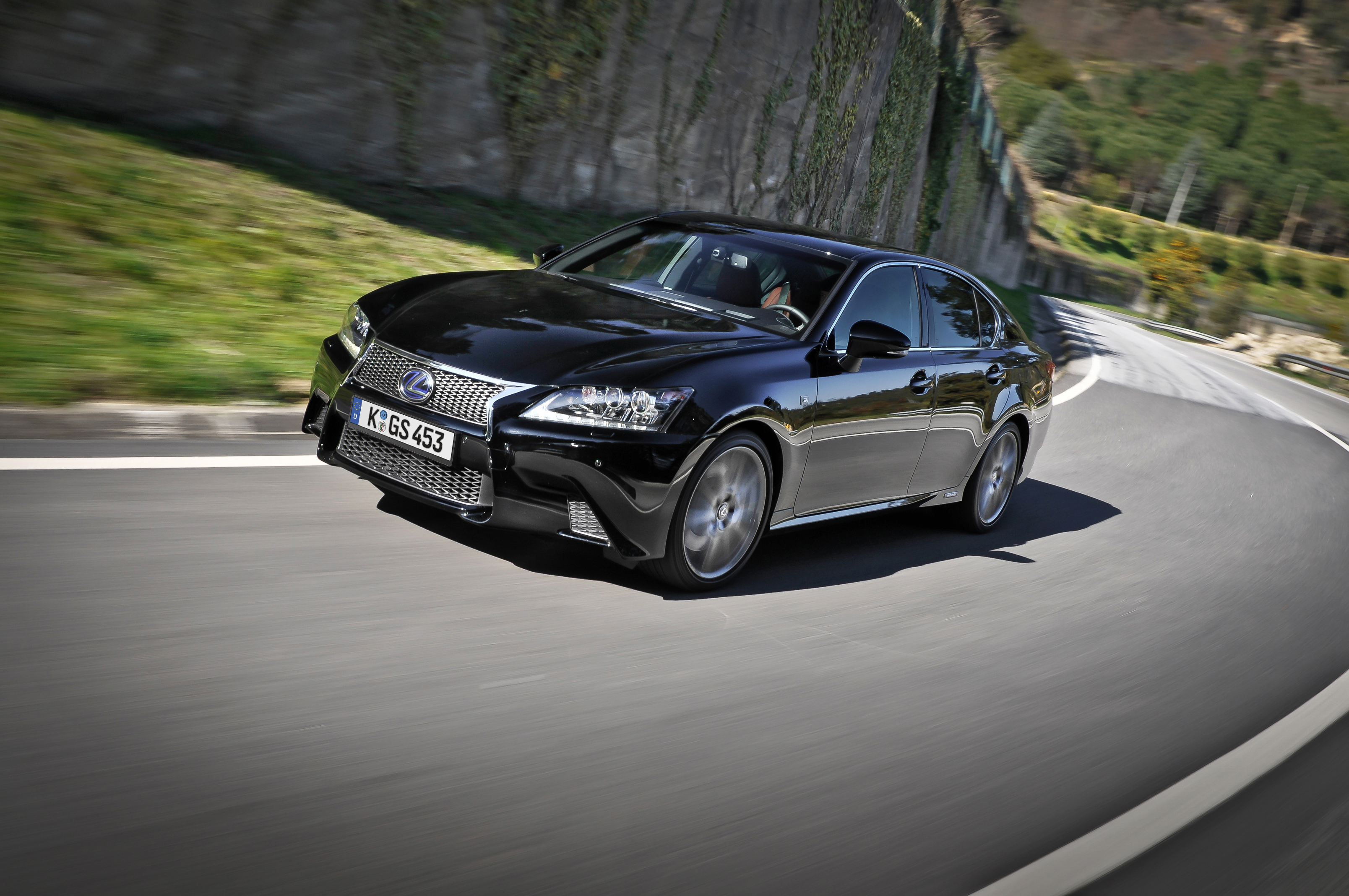 Lexus GS 450h F-Sport (2012)