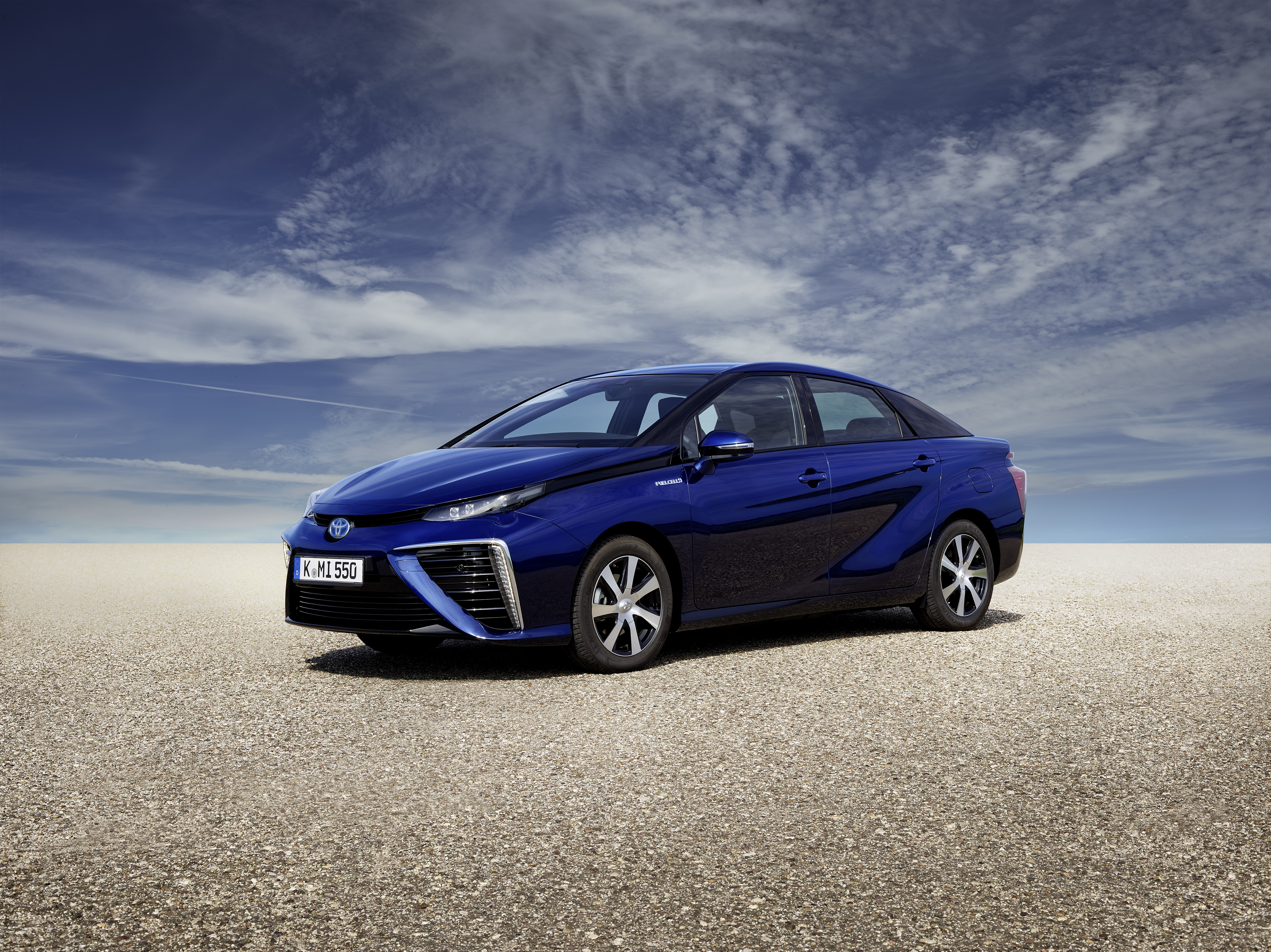 07 TOYOTA MIRAI 2015 Kopie.jpg