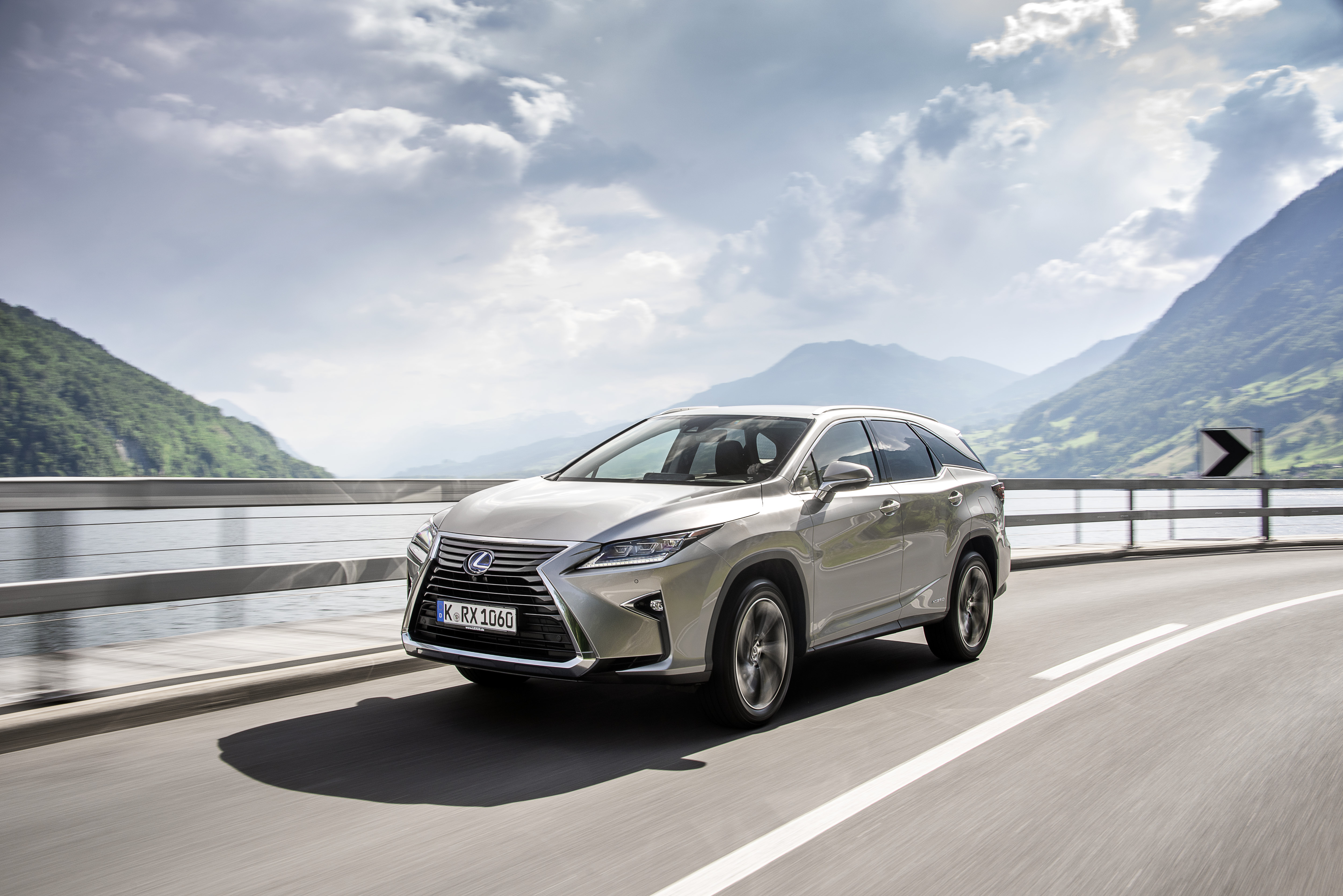 Lexus RX450HL 044