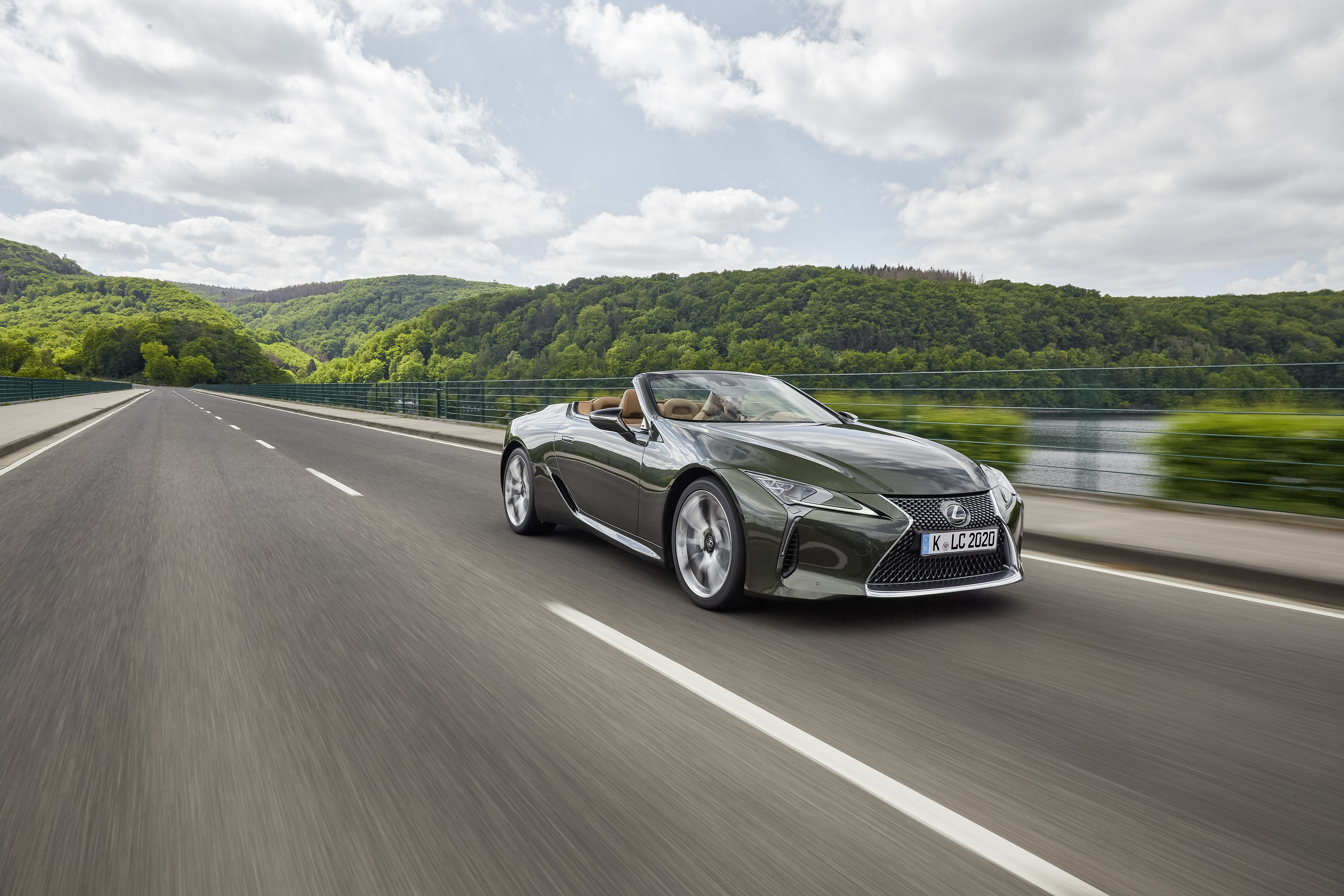 LEXUS LC CABRIO 035