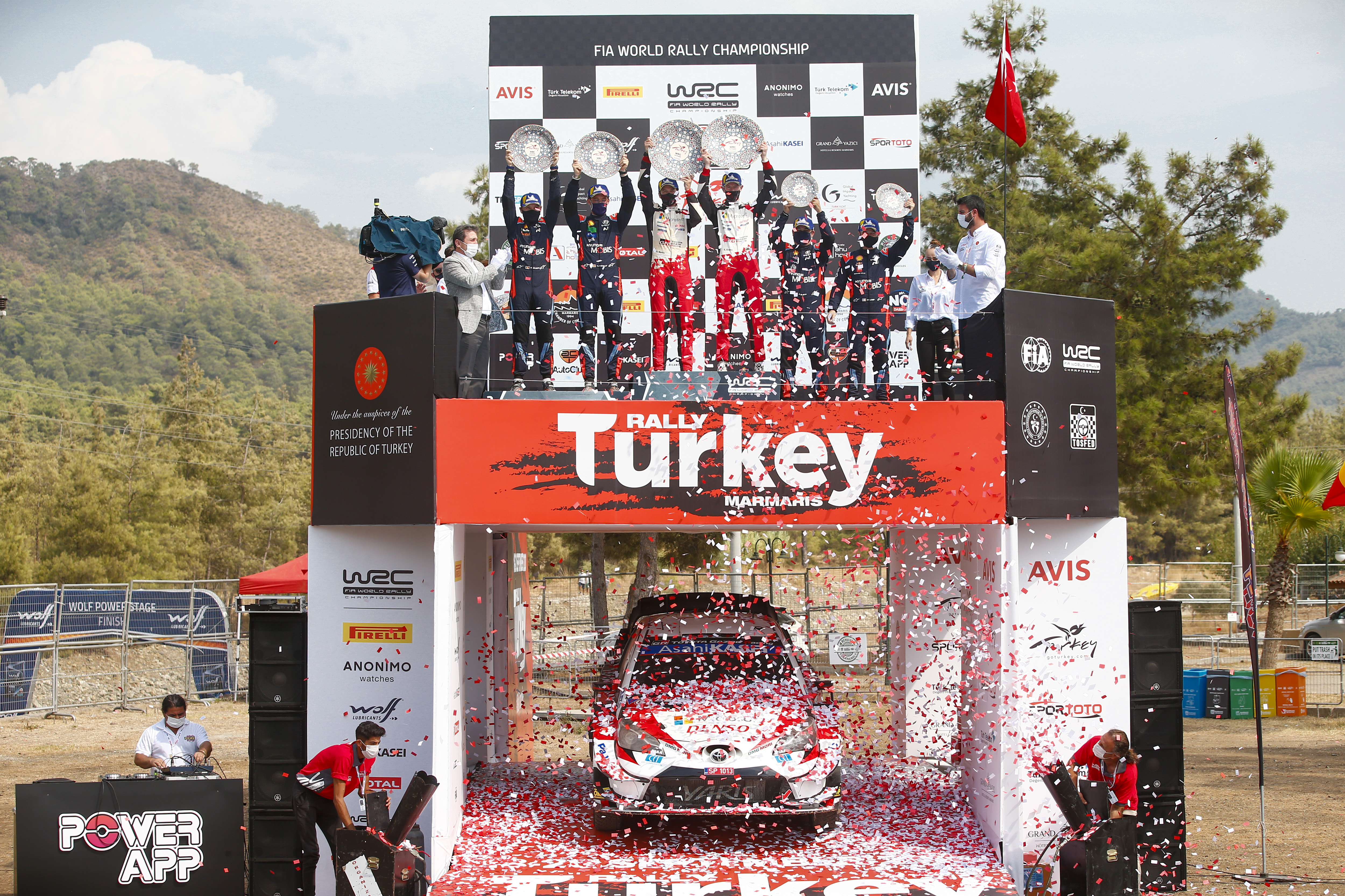 podium ceremony 2